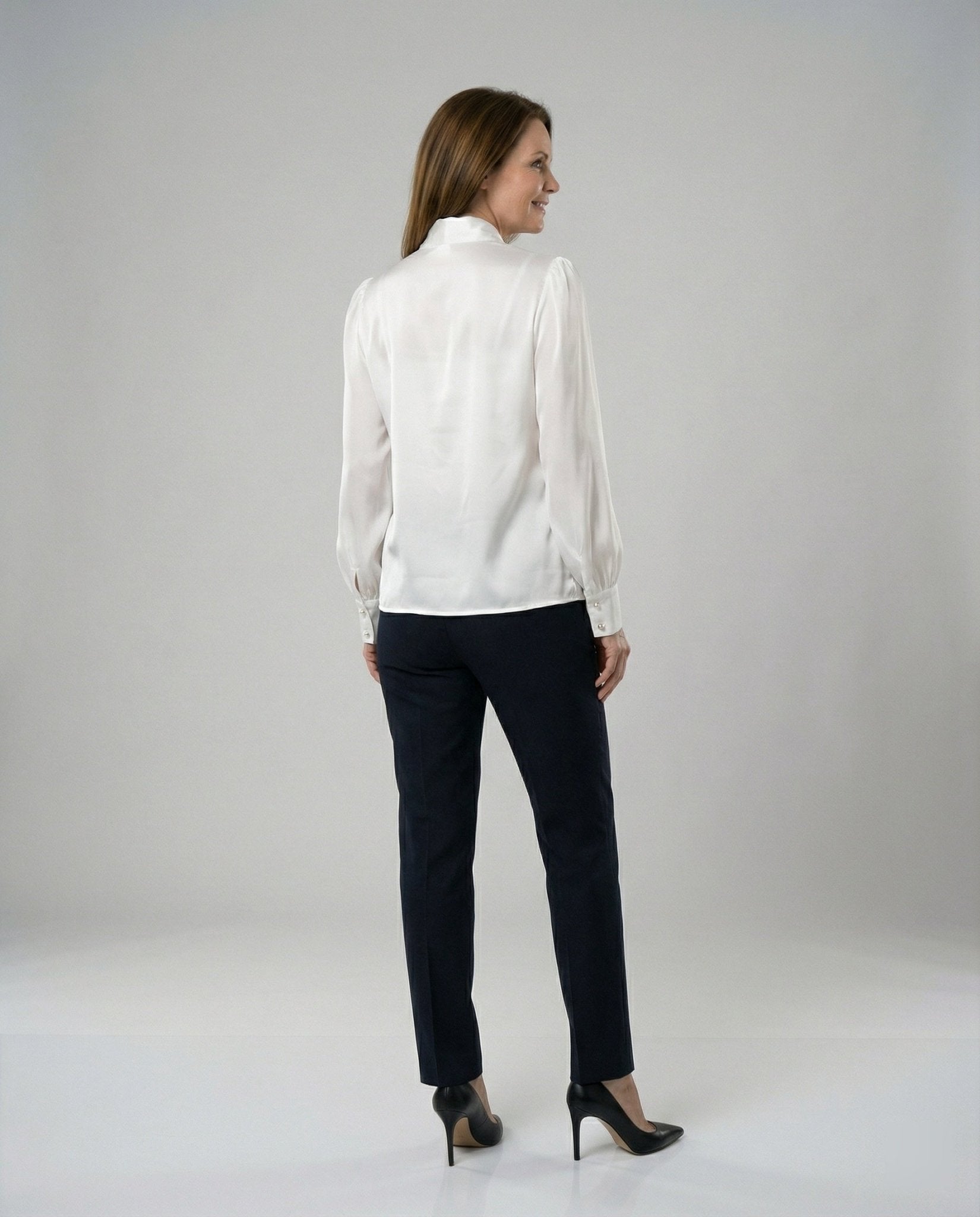 Ladies blouse with ruffle details - Chichicherry