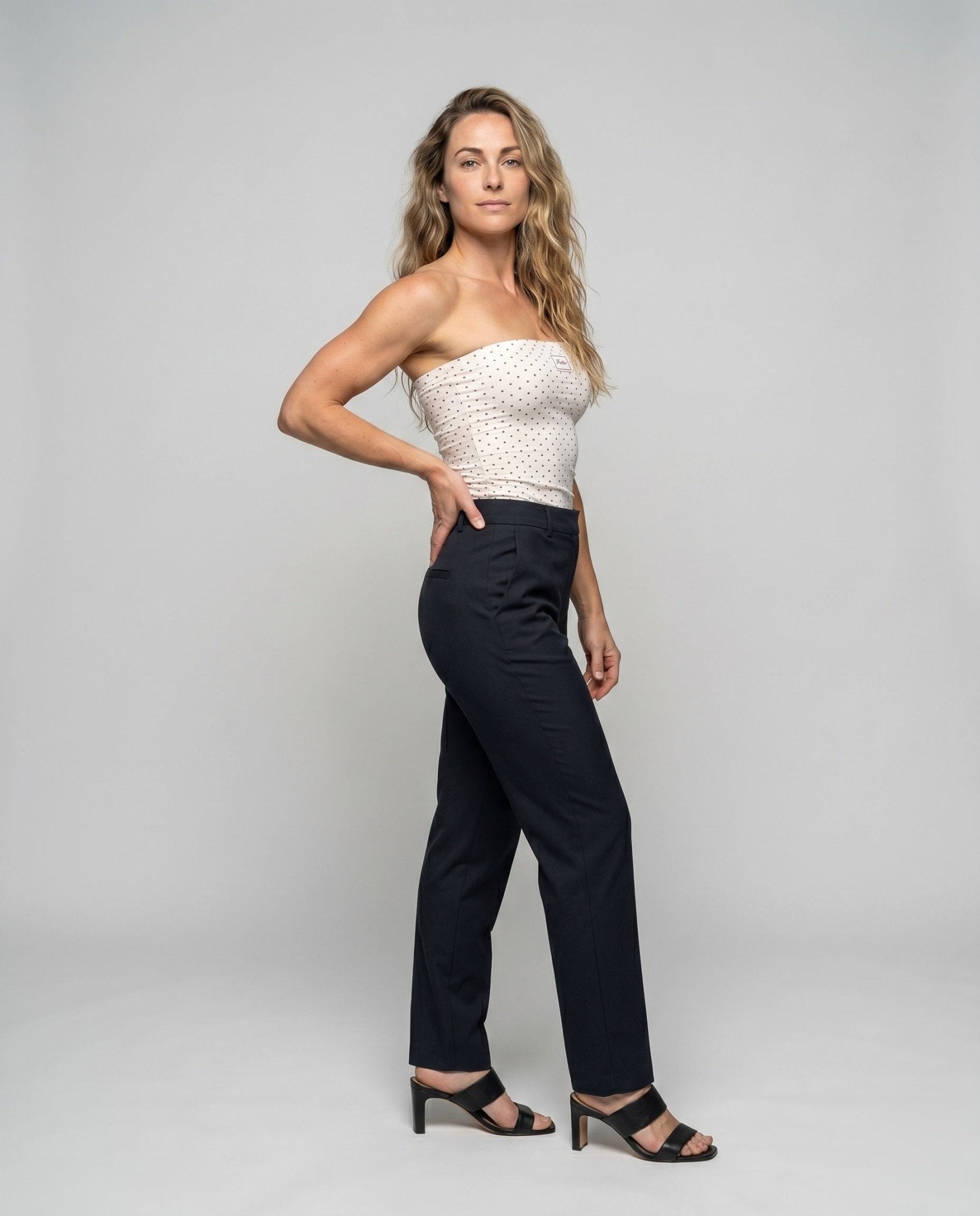 Ladies Bustier Top in minimalist design with polka dot pattern - Chichicherry