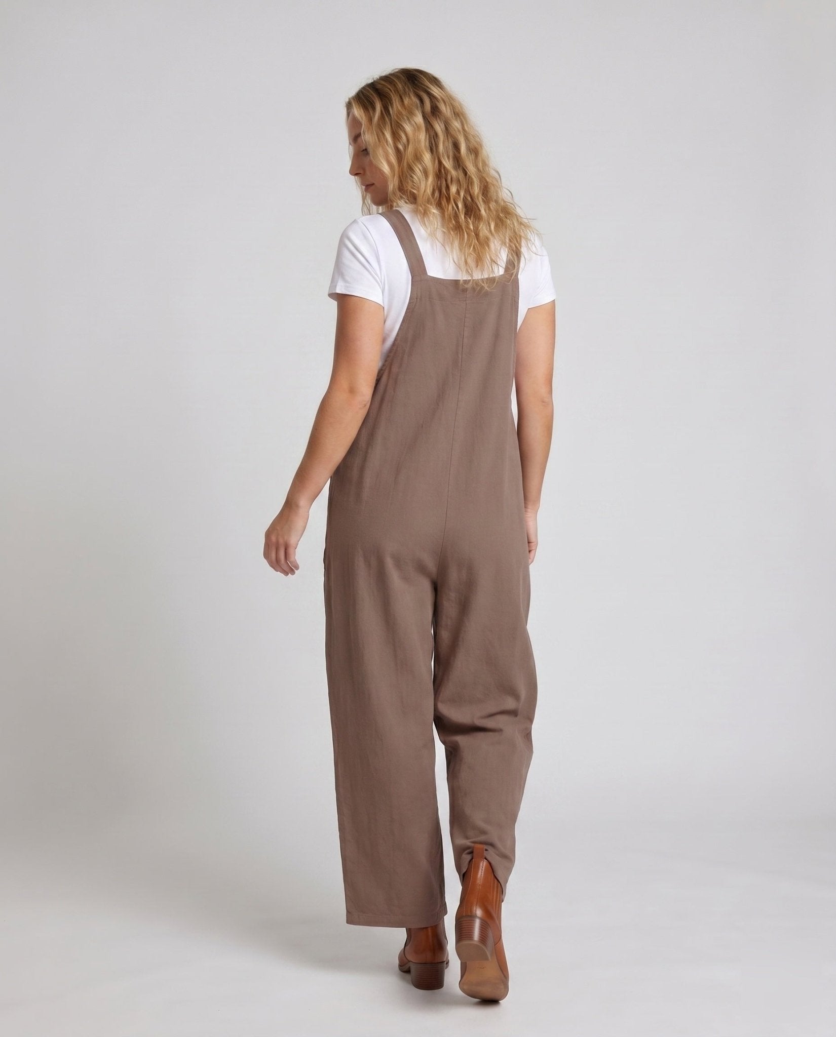 Ladies Casual Jumpsuit with Side Pockets and Adjustable Straps - Chichicherry