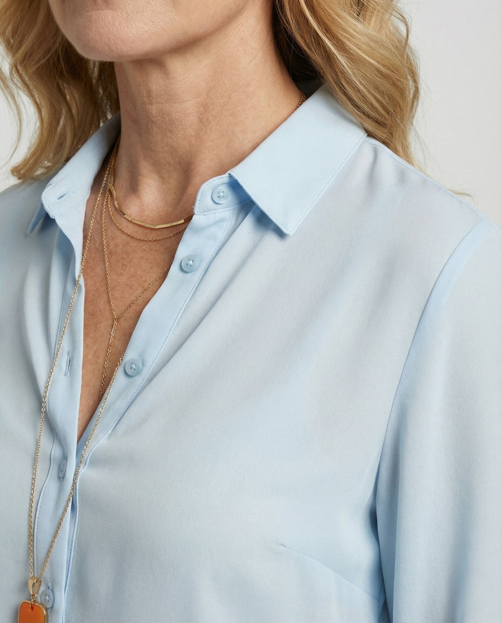 Ladies Elegant Shirt Blouse in Timeless Design - Chichicherry