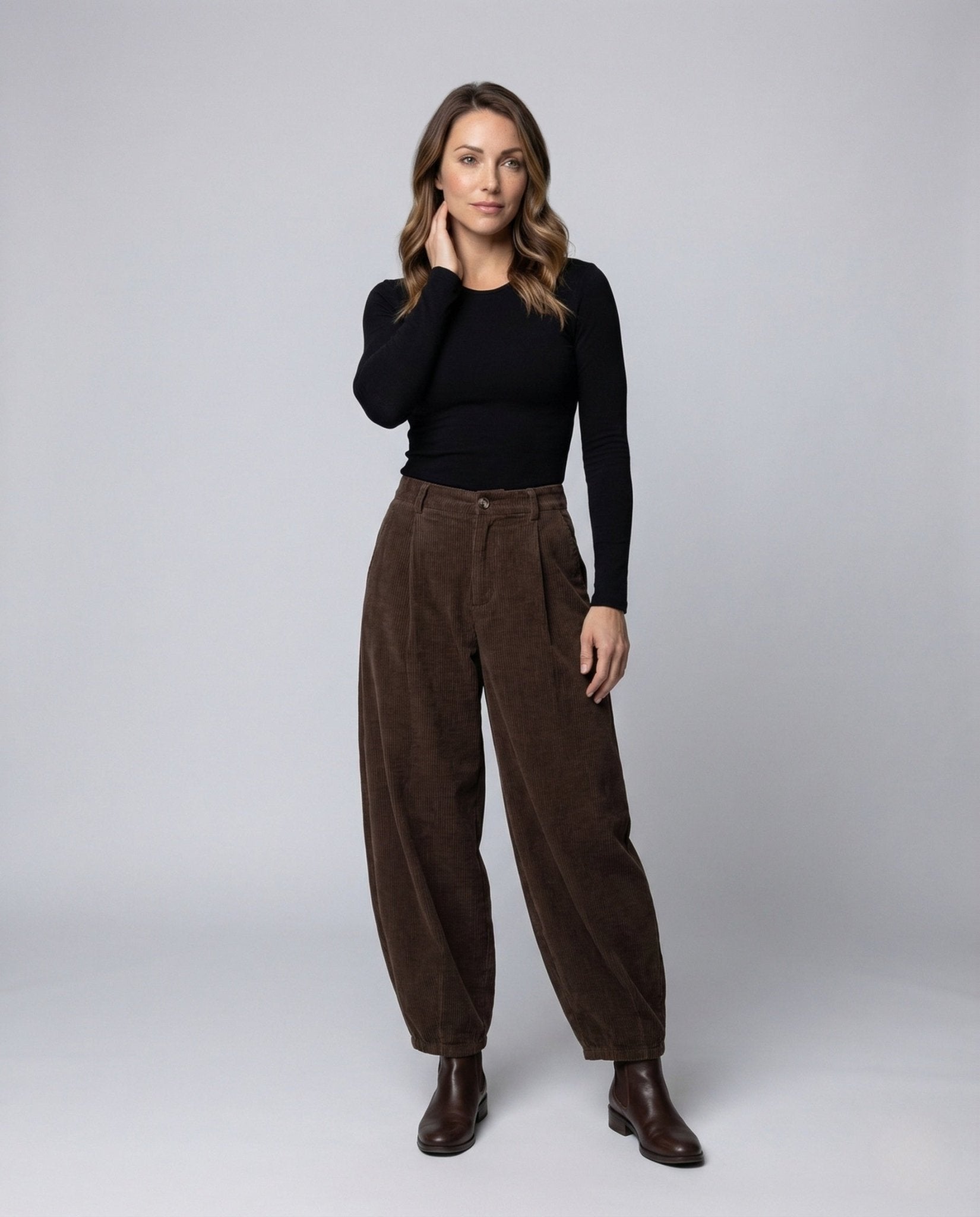 Ladies fine cord trousers pleats balloon leg - Chichicherry