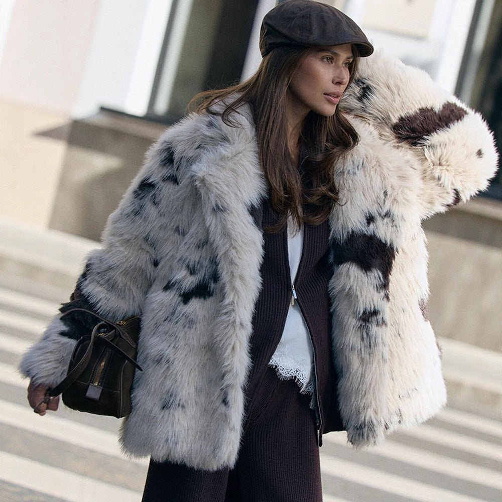 Ladies Flecked Faux Fur Coat in Oversized Cut with Voluminous Shawl Collar Chichicherry - Chichicherry