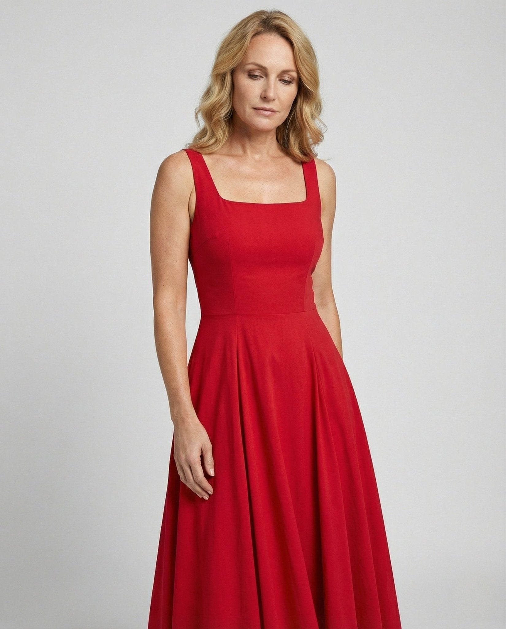 Ladies Floor-Length Chiffon Evening Dress with Pockets - Chichicherry