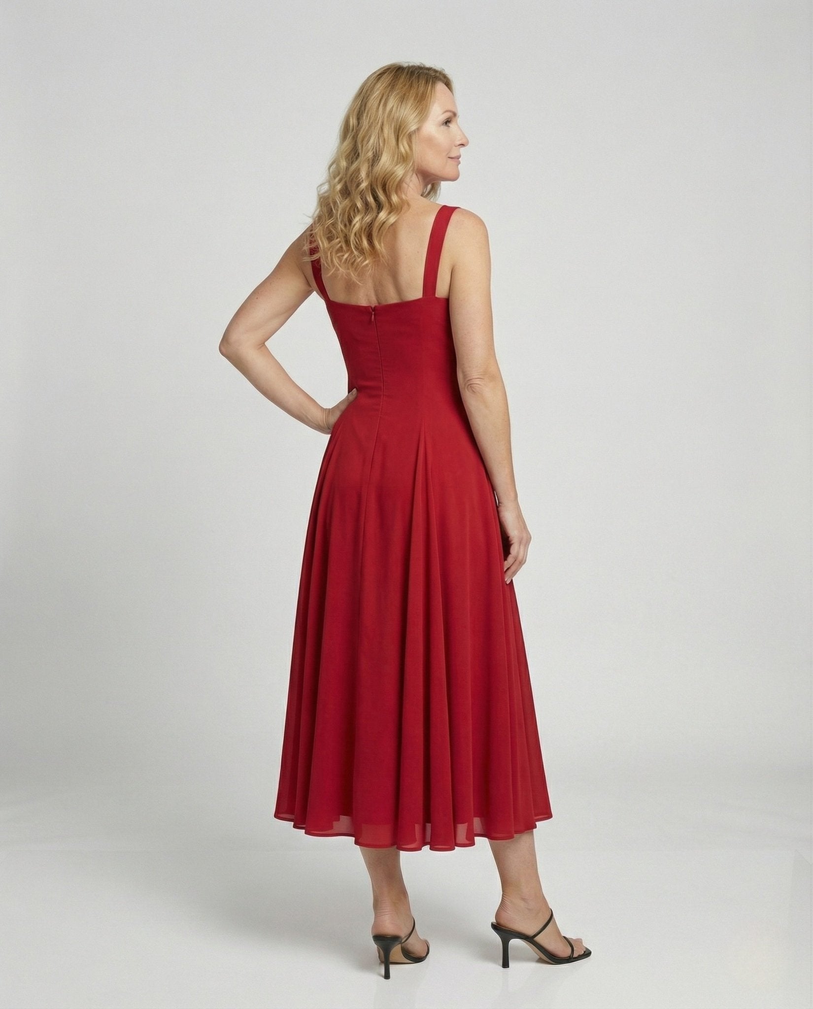 Ladies Floor-Length Chiffon Evening Dress with Pockets - Chichicherry