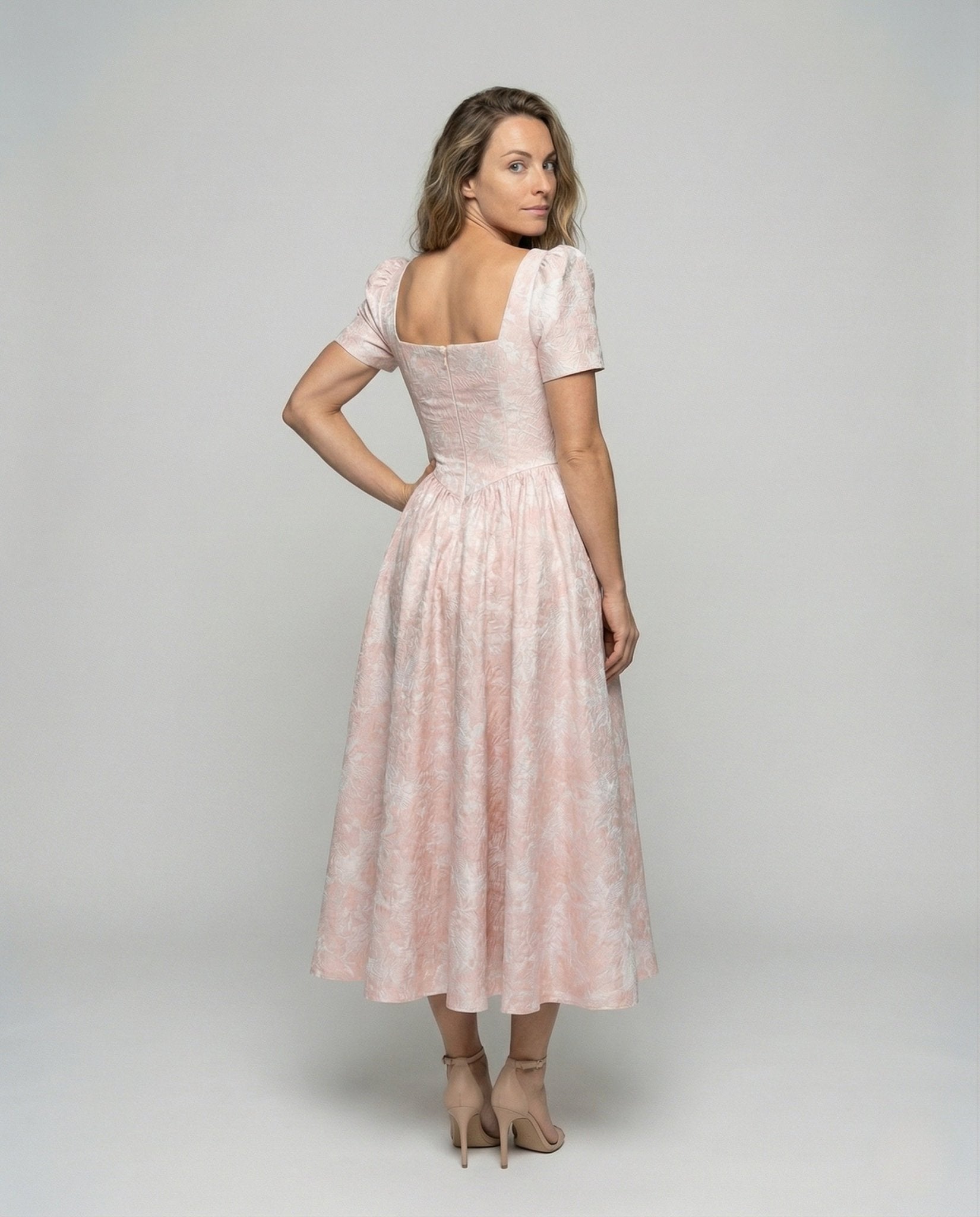 Ladies Jacquard Midi Dress with Puff Sleeves - Chichicherry
