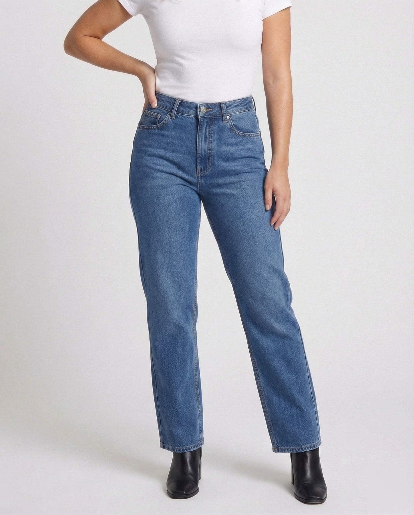 Ladies Jeans High Waist Straight - Chichicherry