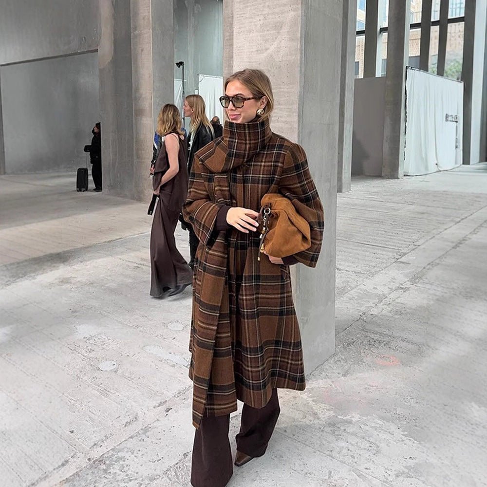 Ladies long coat in check look made of wool mix with oversized stand-up collar and bell sleeves Chichicherry - Chichicherry