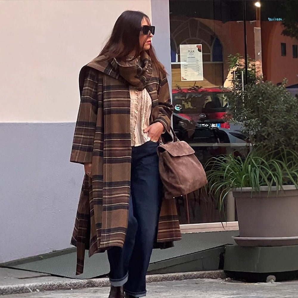 Ladies long coat in check look made of wool mix with oversized stand-up collar and bell sleeves Chichicherry - Chichicherry