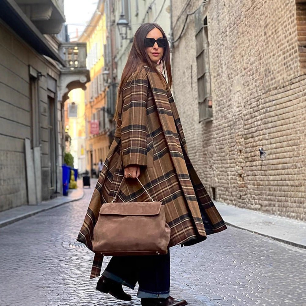 Ladies long coat in check look made of wool mix with oversized stand-up collar and bell sleeves Chichicherry - Chichicherry