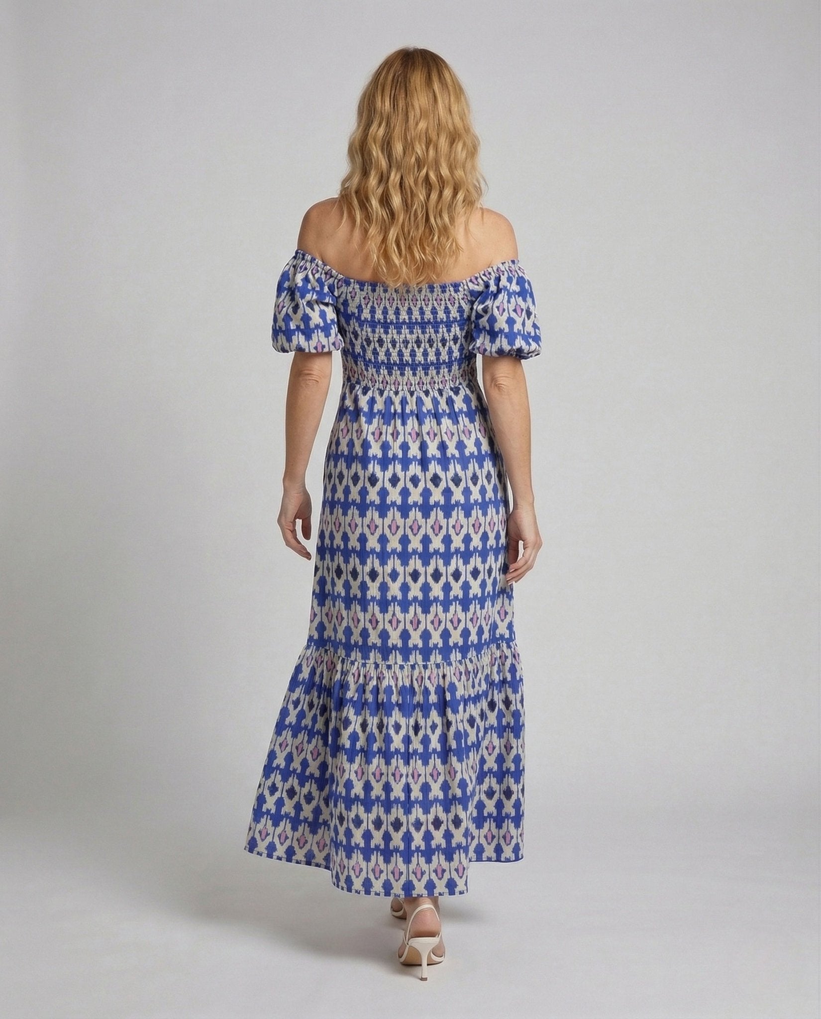 Ladies maxi dress with off-the-shoulder neckline - Chichicherry