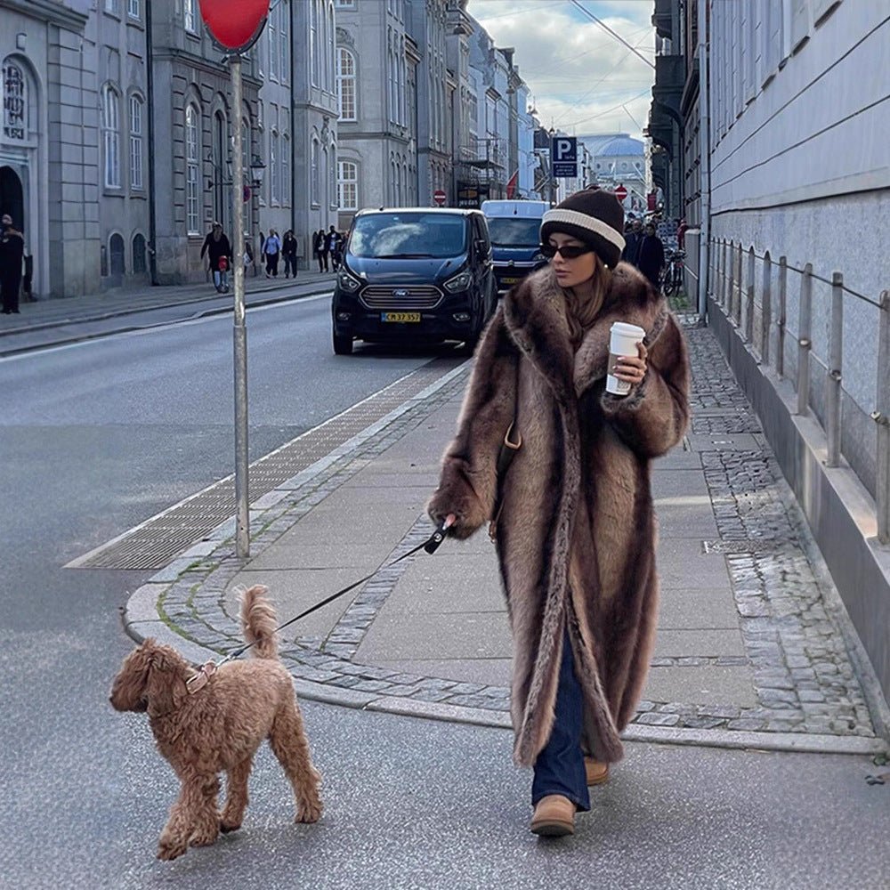 Ladies Maxilength Oversize Faux Fur Coat with Vintage Cut and Wide Lapel Collar Chichicherry - Chichicherry
