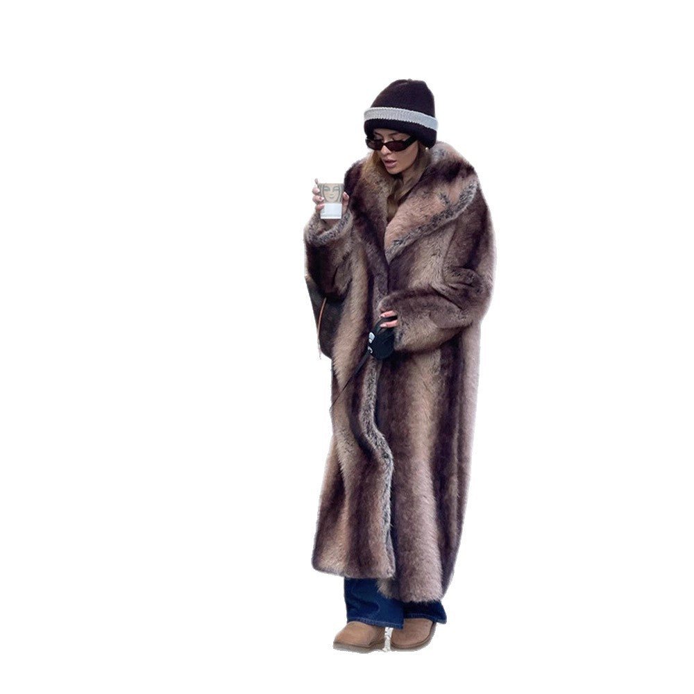 Ladies Maxilength Oversize Faux Fur Coat with Vintage Cut and Wide Lapel Collar Chichicherry - Chichicherry