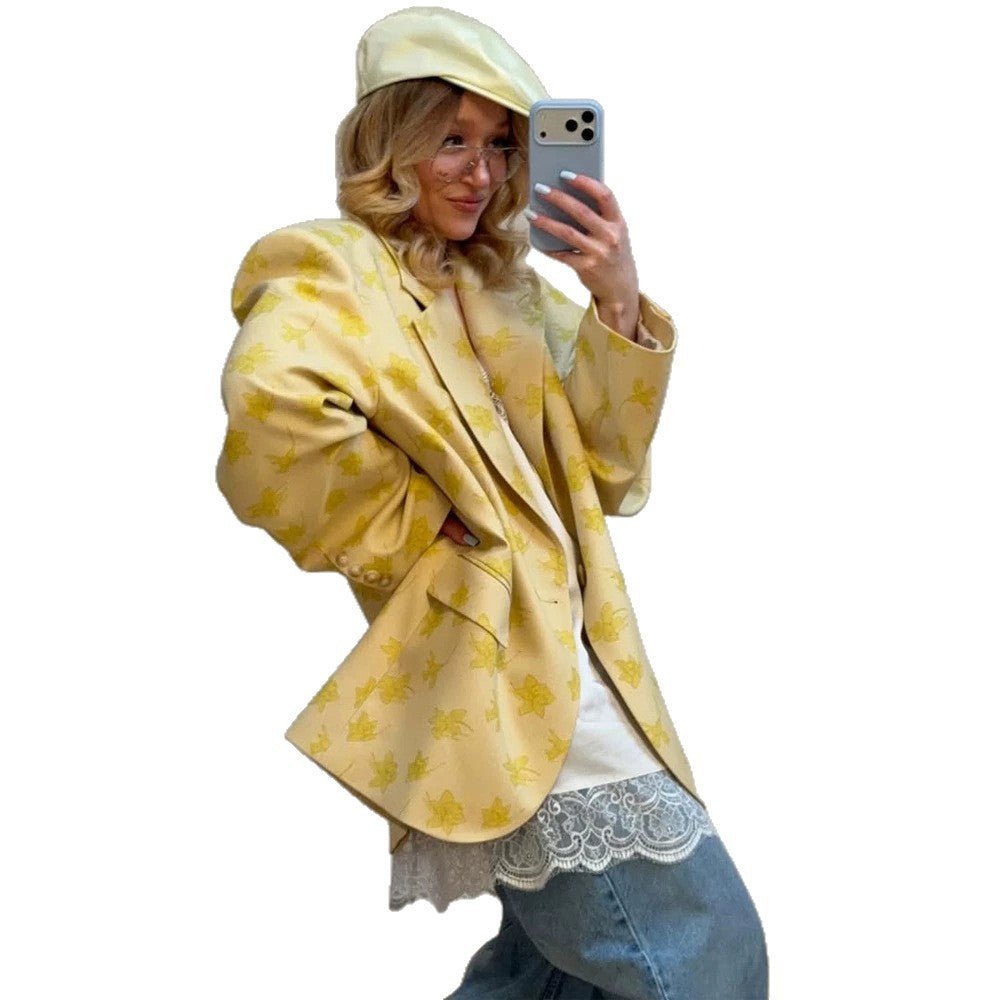 Ladies Oversized Blazer made of floral Jacquard with distinctive shoulder area Chichicherry - Chichicherry