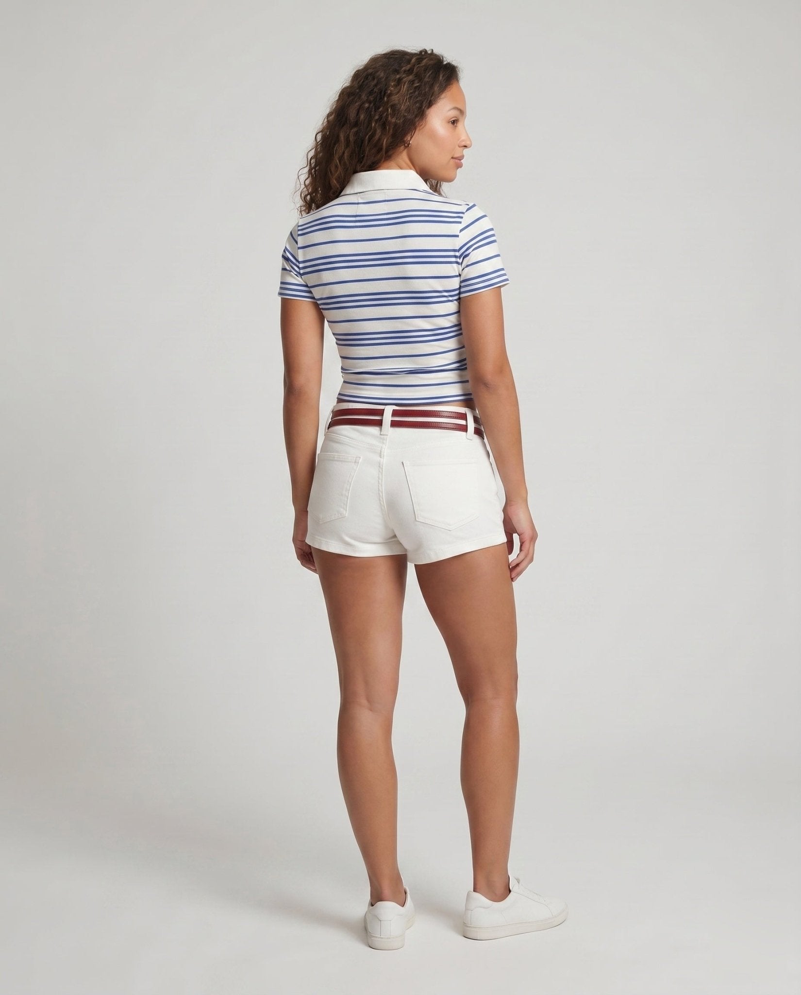 Ladies Polo Shirt with elegant striped details and half-length sleeves - Chichicherry