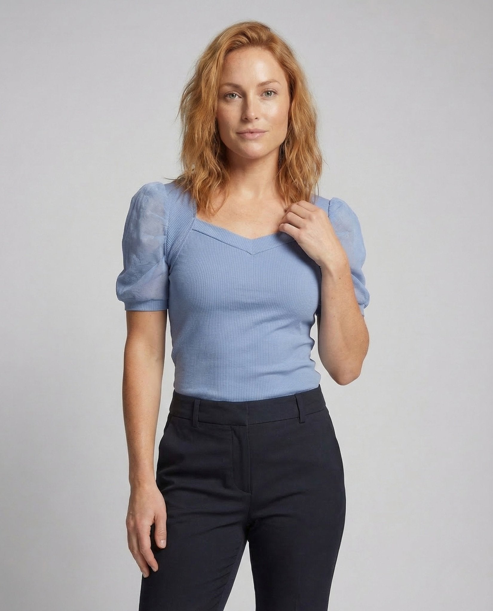 Ladies Ribbed Top Heart Neckline - Chichicherry