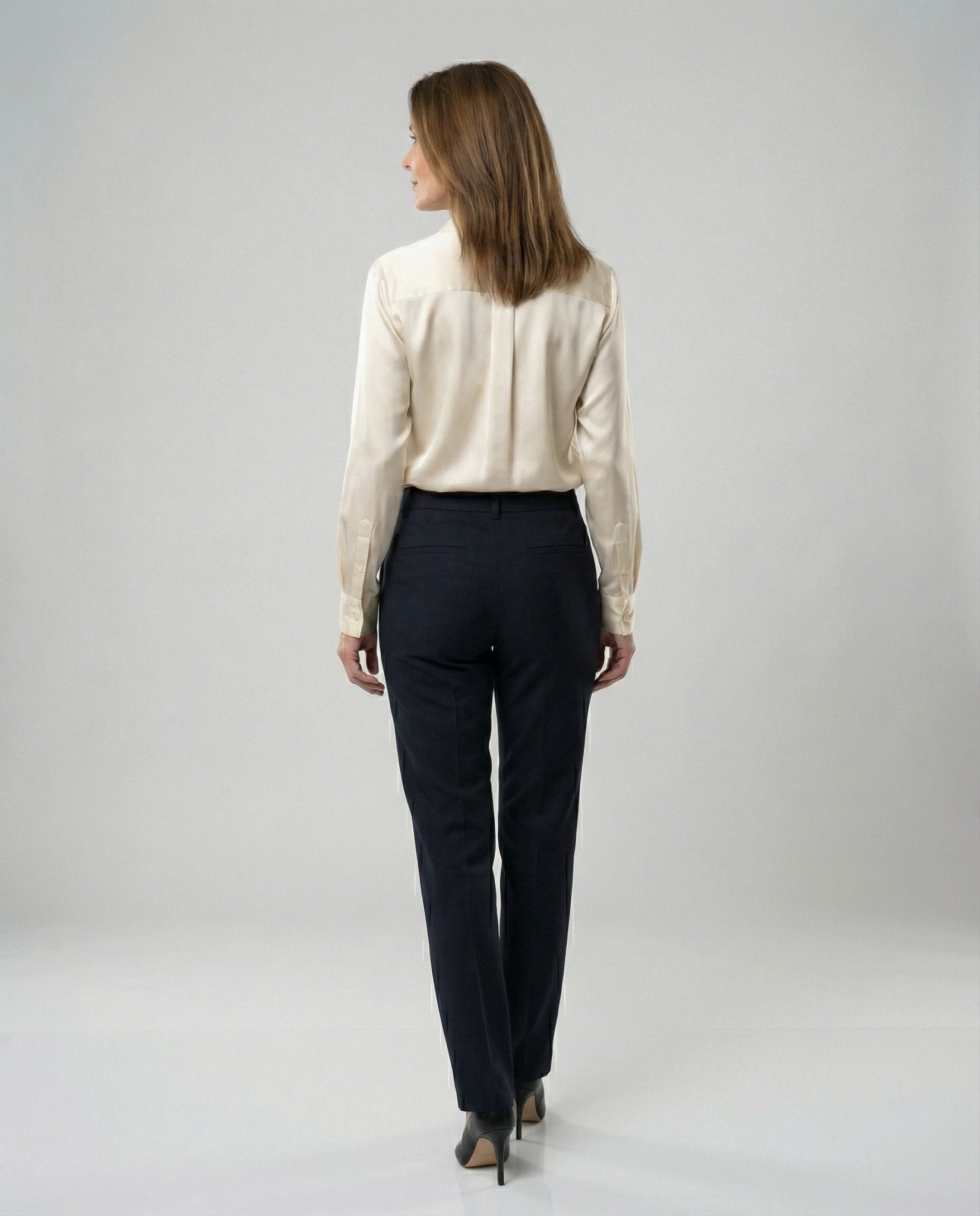 Ladies satin blouse with a loose fit - Chichicherry