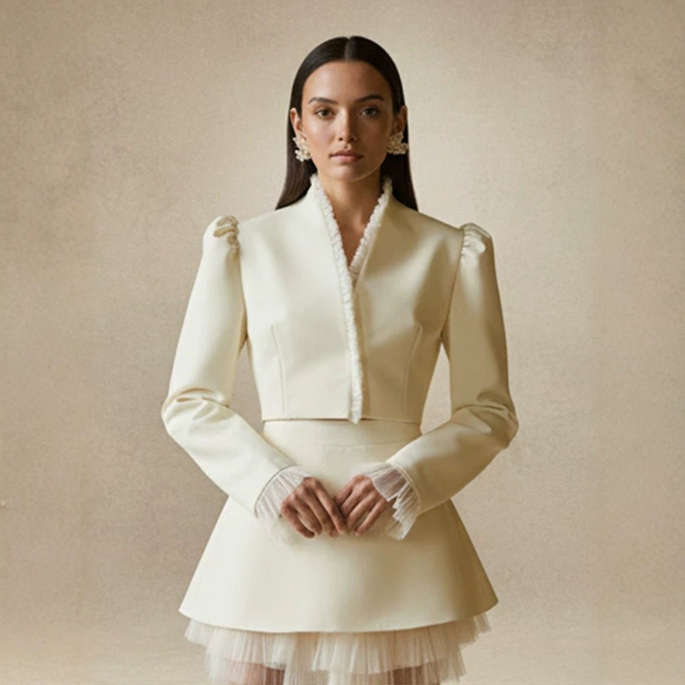 Ladies short blazer with tailored cropped silhouette, gathered shoulders and delicate tulle cuffs Chichicherry - Chichicherry