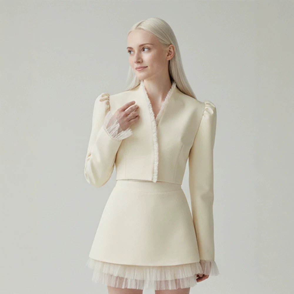 Ladies short blazer with tailored cropped silhouette, gathered shoulders and delicate tulle cuffs Chichicherry - Chichicherry