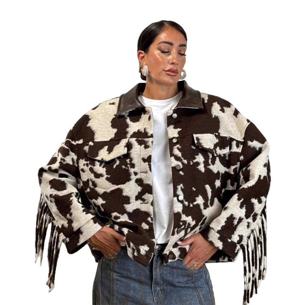 Ladies short jacket in cow print with fringes, faux fur look and leather collar Chichicherry - Chichicherry