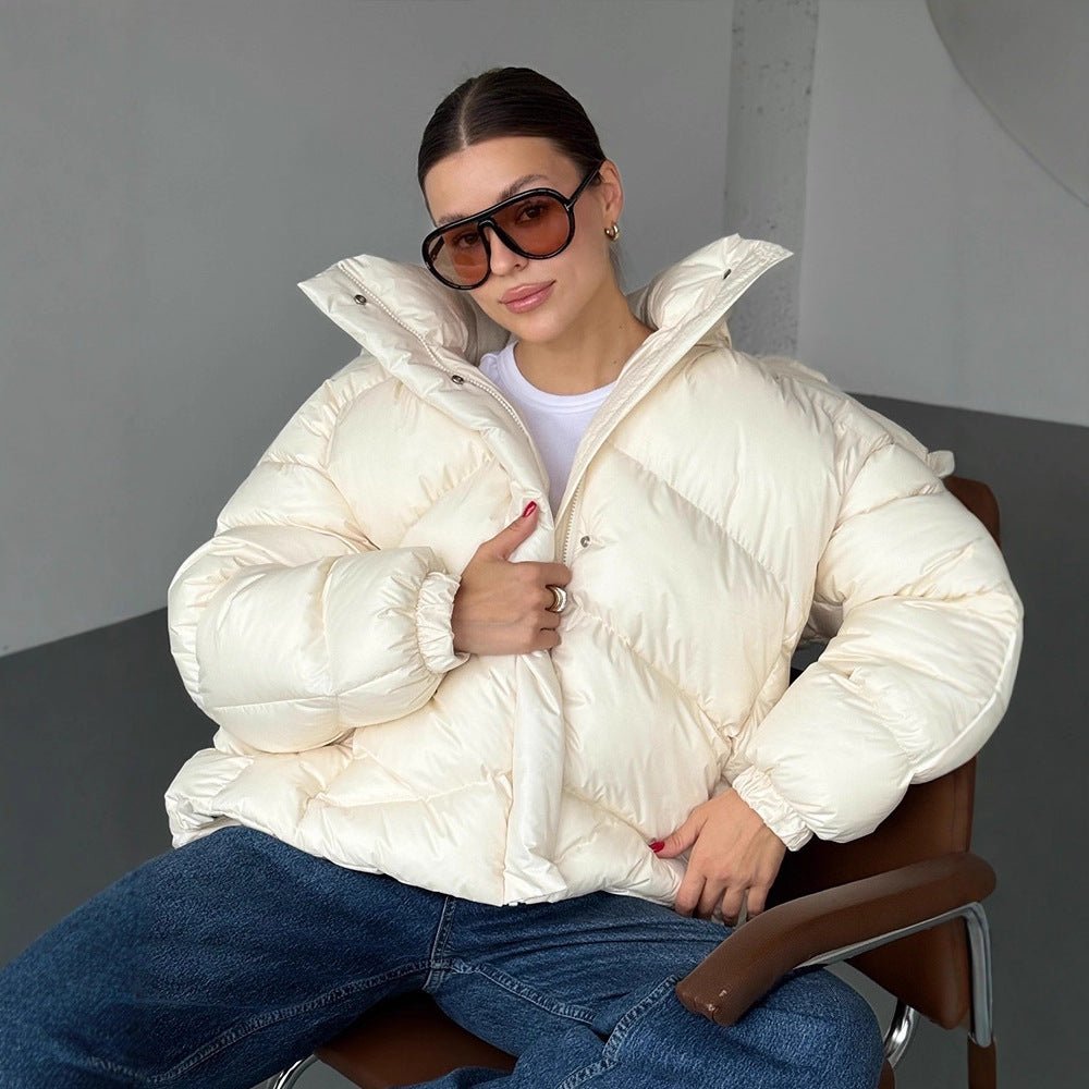 Ladies short puffer jacket with thermal filling, oversized hood & concealed two-way zipper Chichicherry - Chichicherry