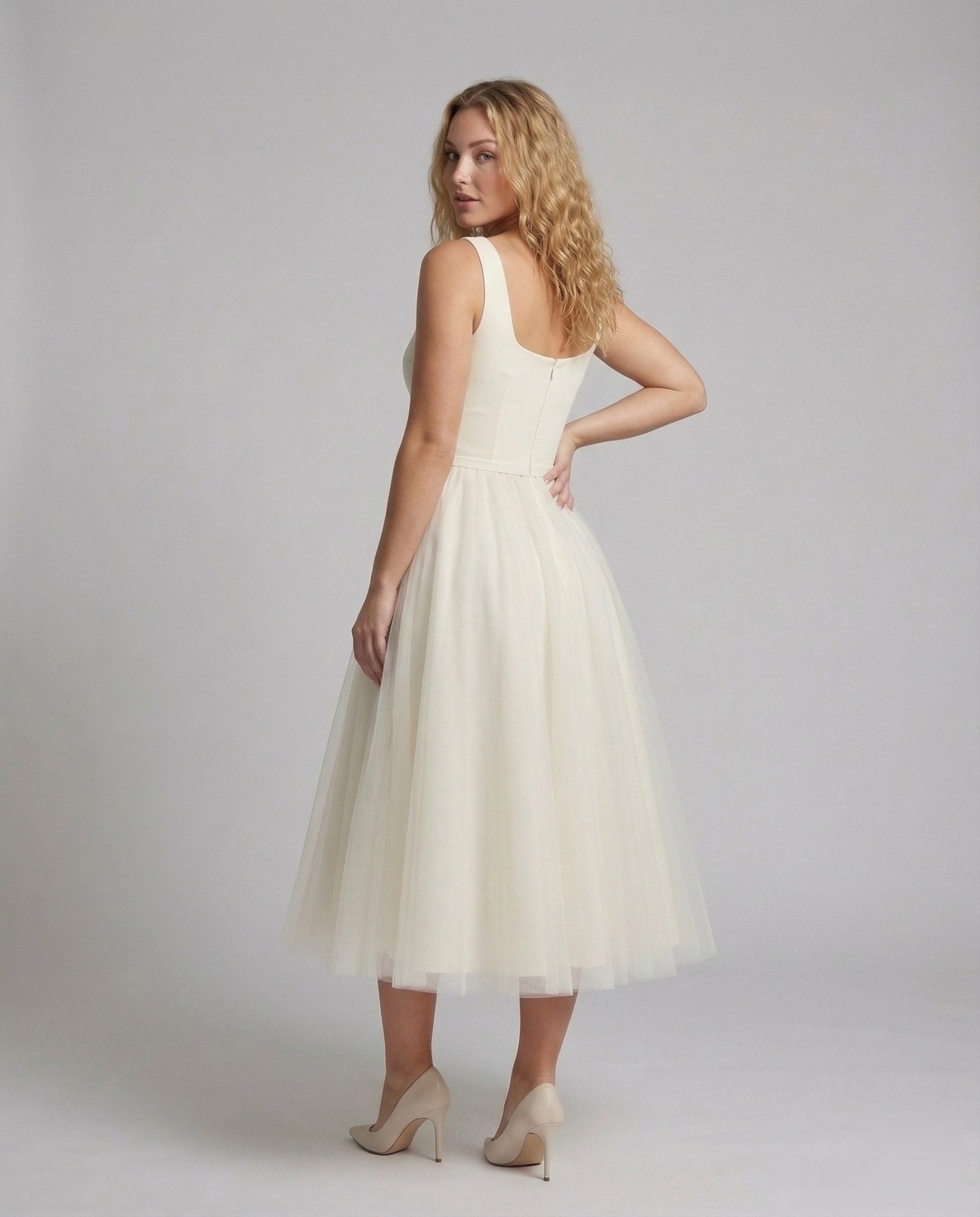 Ladies' Strap Evening Dress with Tulle Skirt - Chichicherry