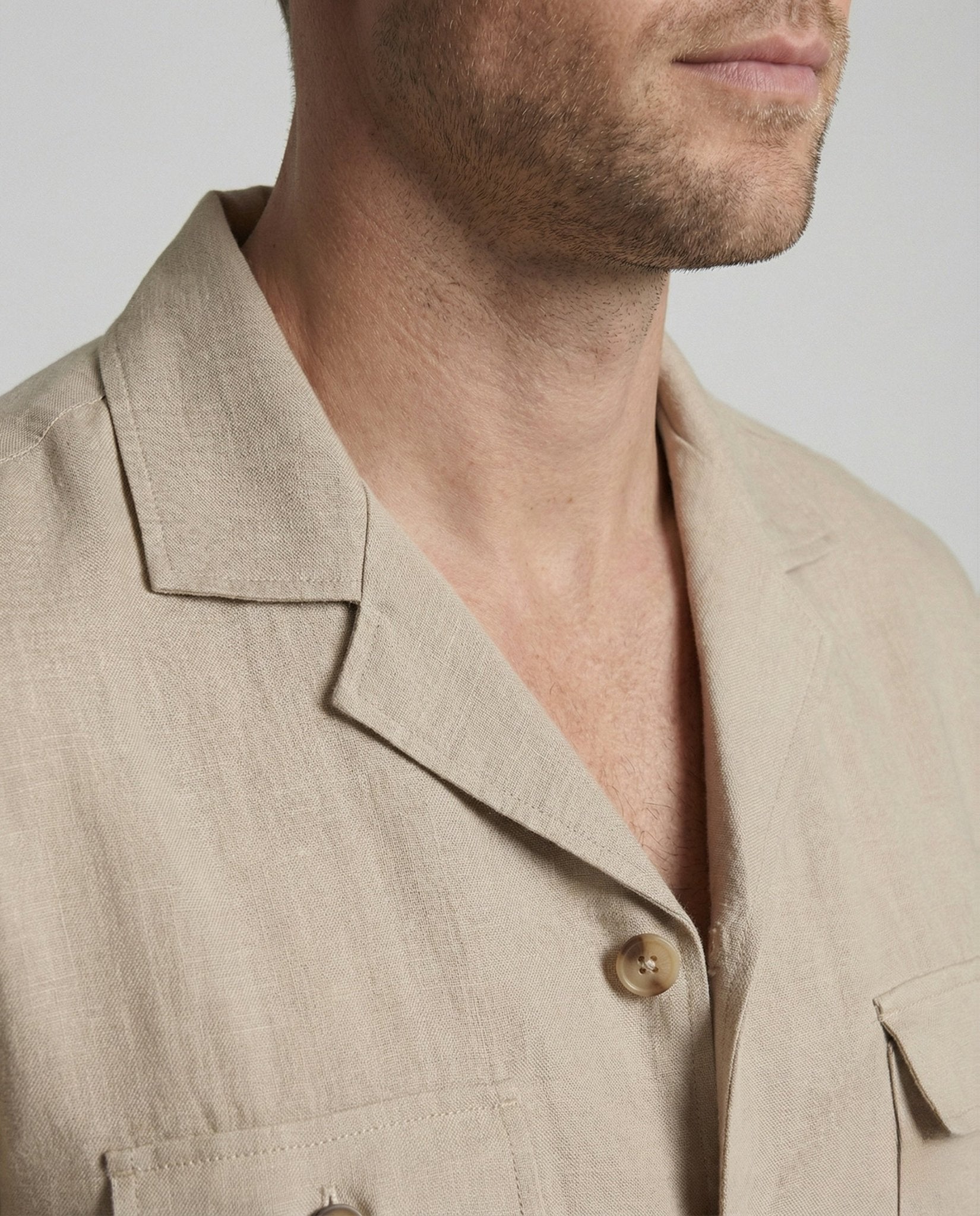 Men's elegant linen suit set with fashionable cut - Chichicherry