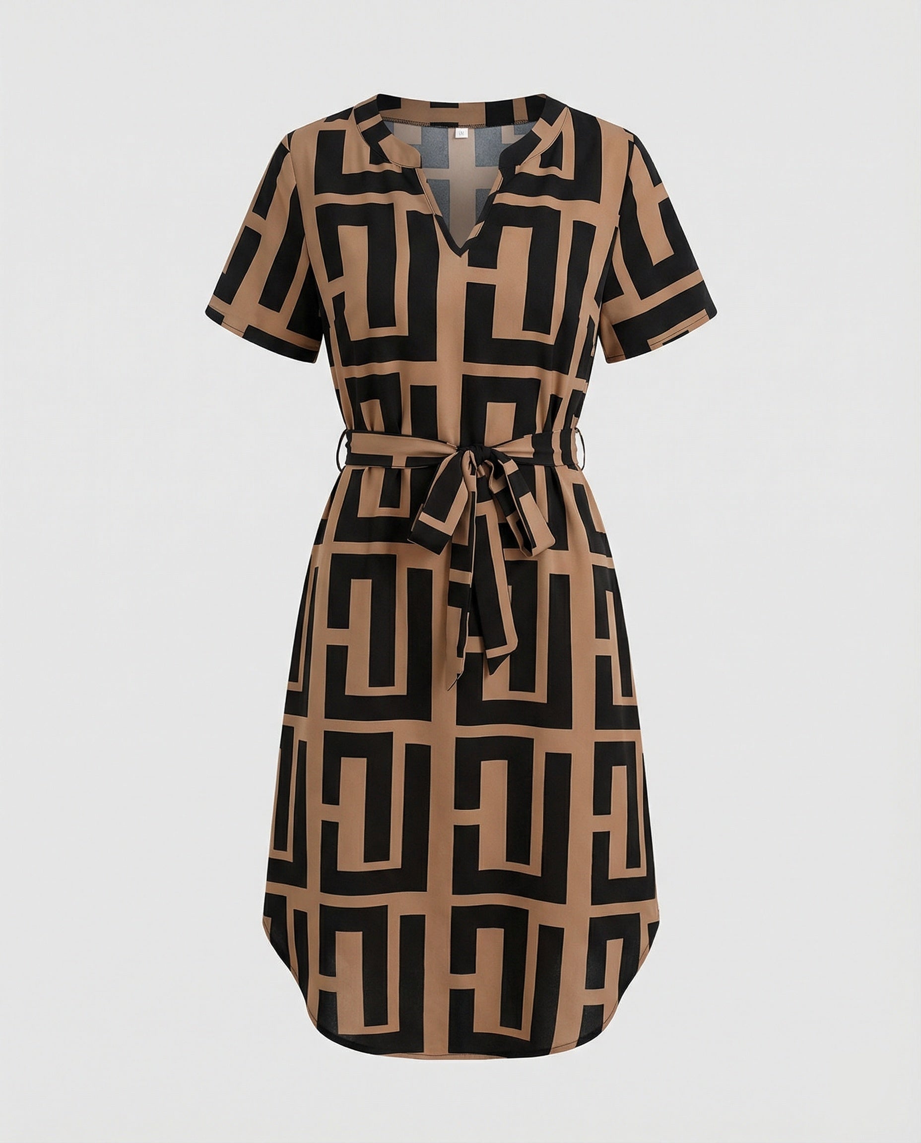 Women's midi dress with pattern and belt