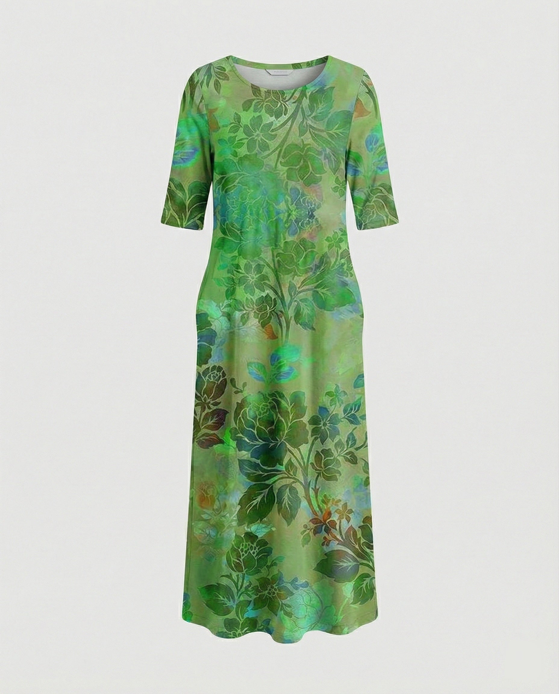 Women's maxi dress with pockets airy