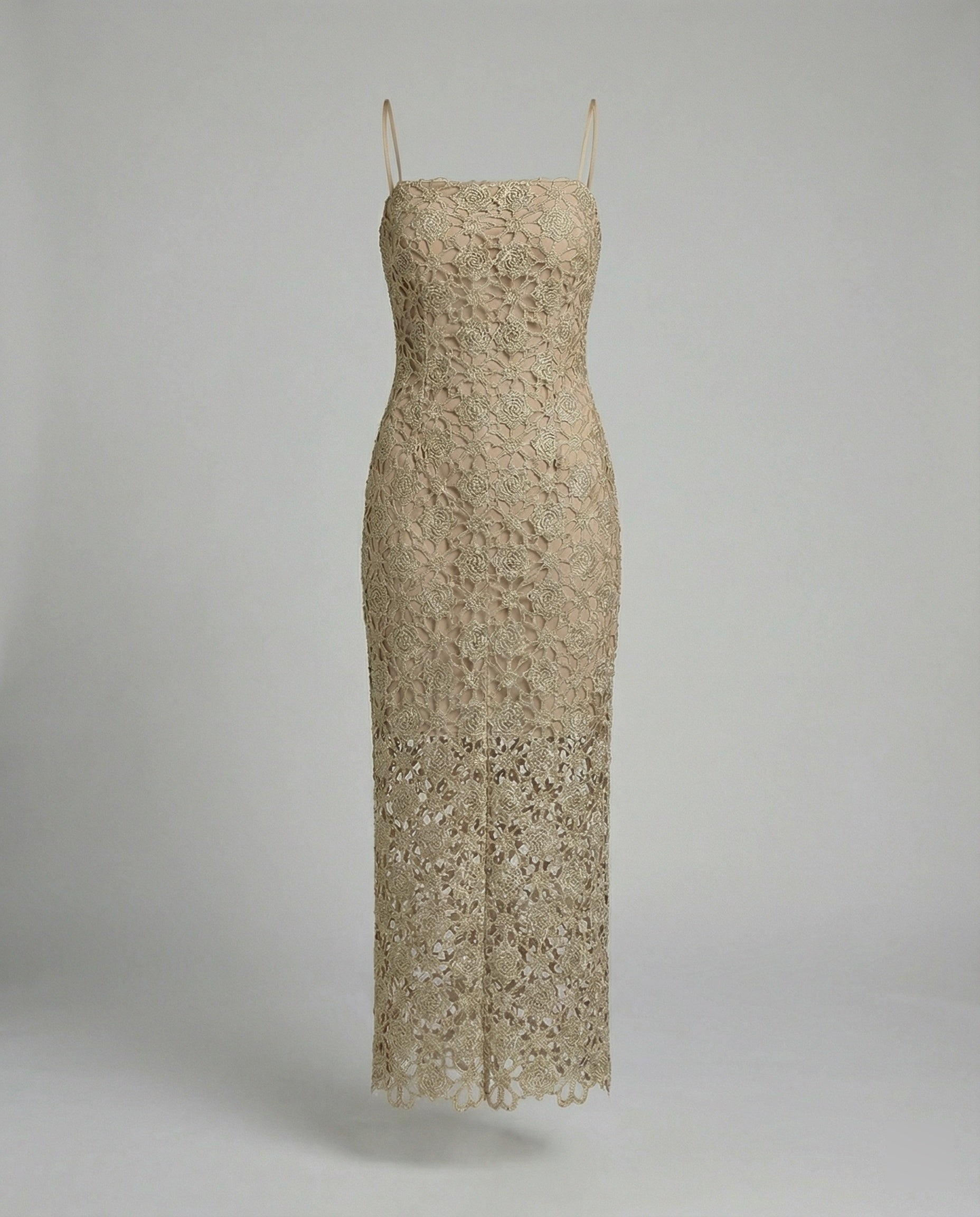 Women's Fitted Lace Maxi Dress