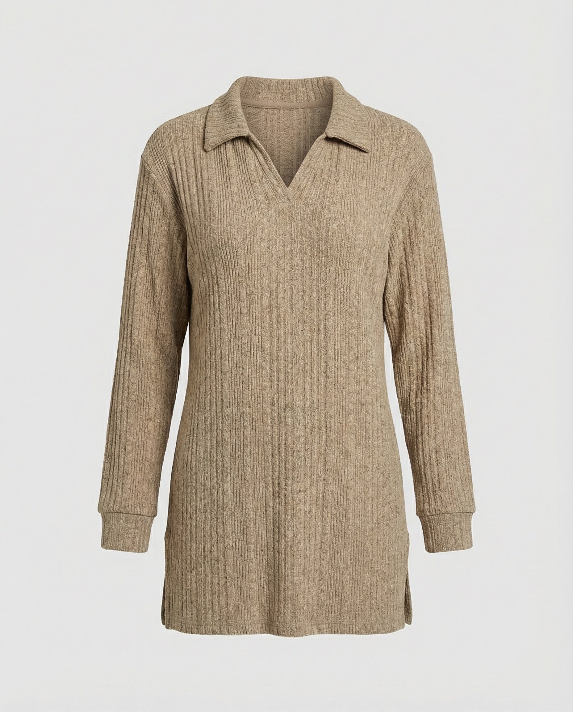 Women’s ribbed knit sweater with collar