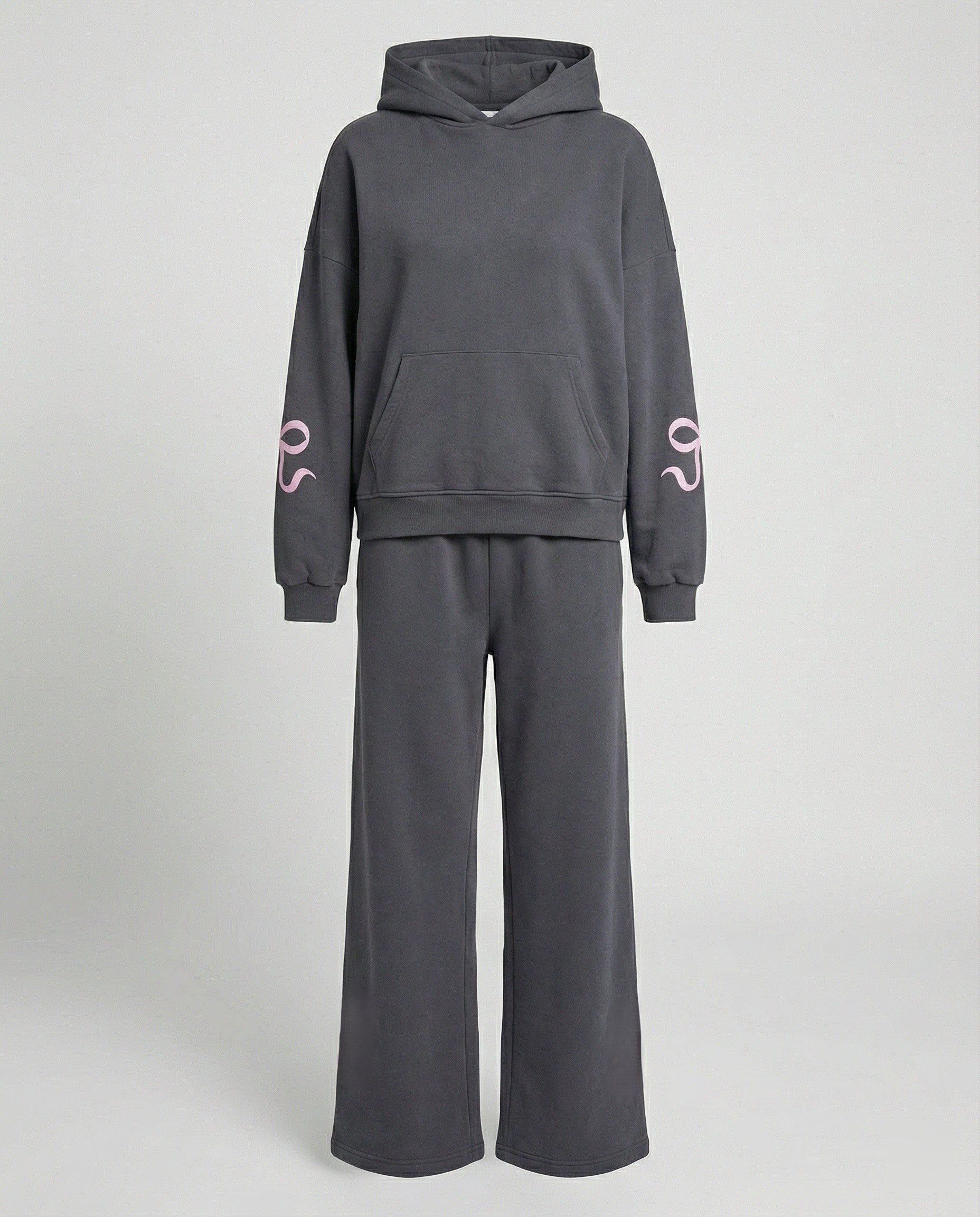 Women's tracksuit with hoodie