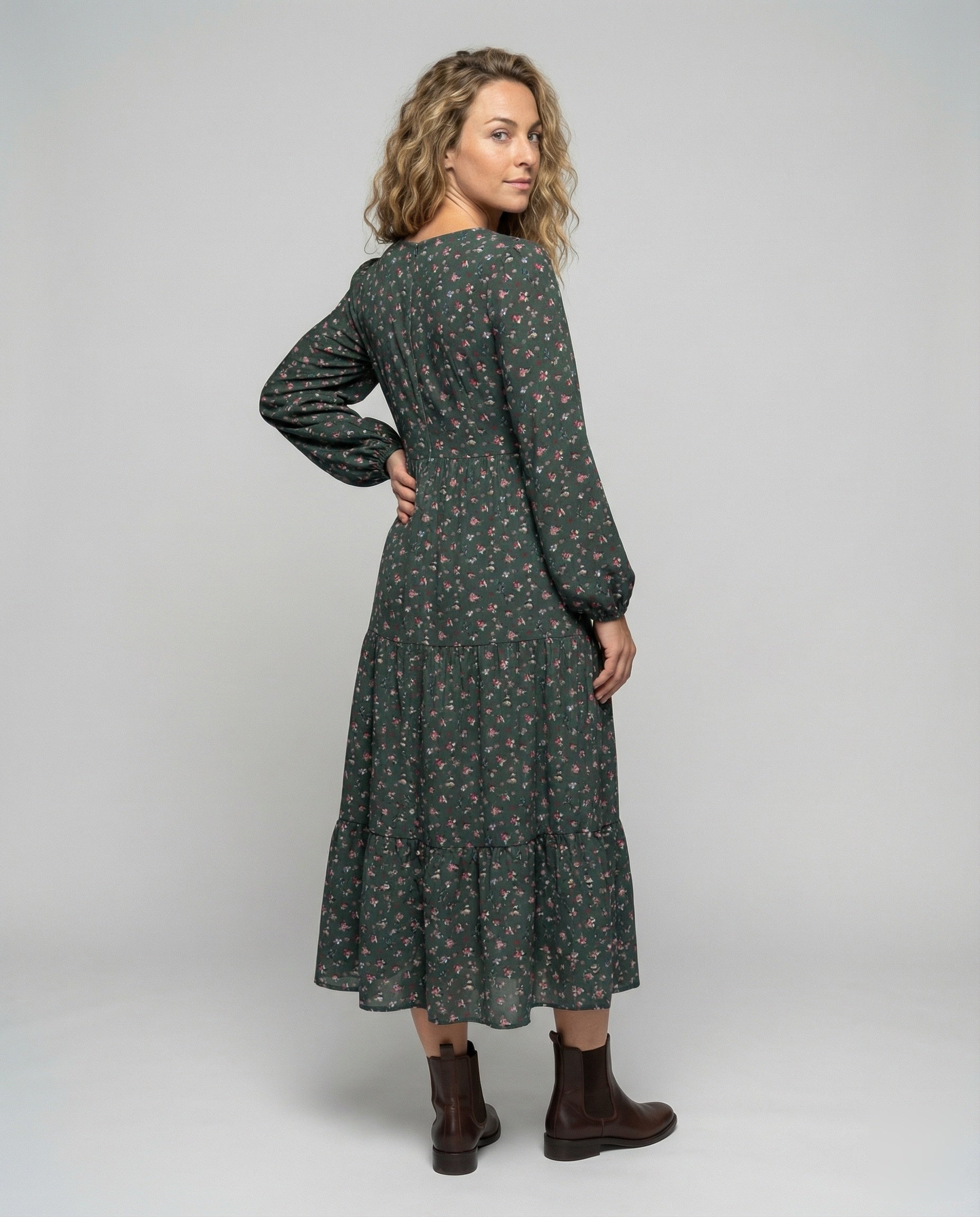 Product 15582718132554 - back_view