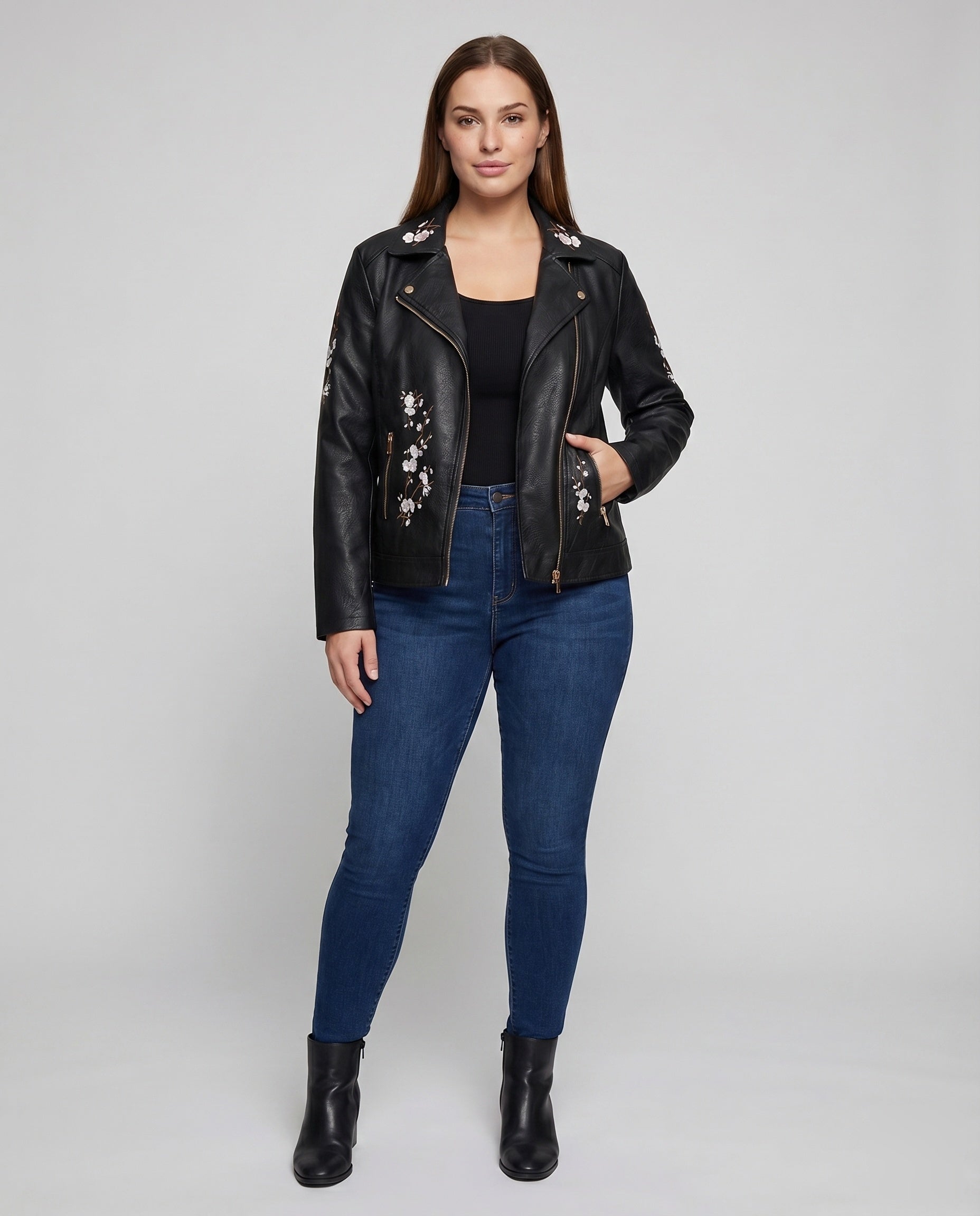 Product 15591388414282 - full_body_front