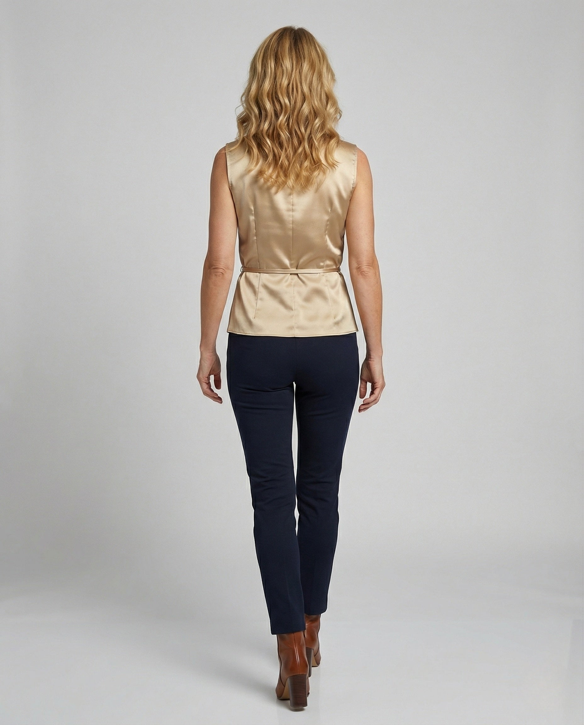 Product 15511749984586 - back_view