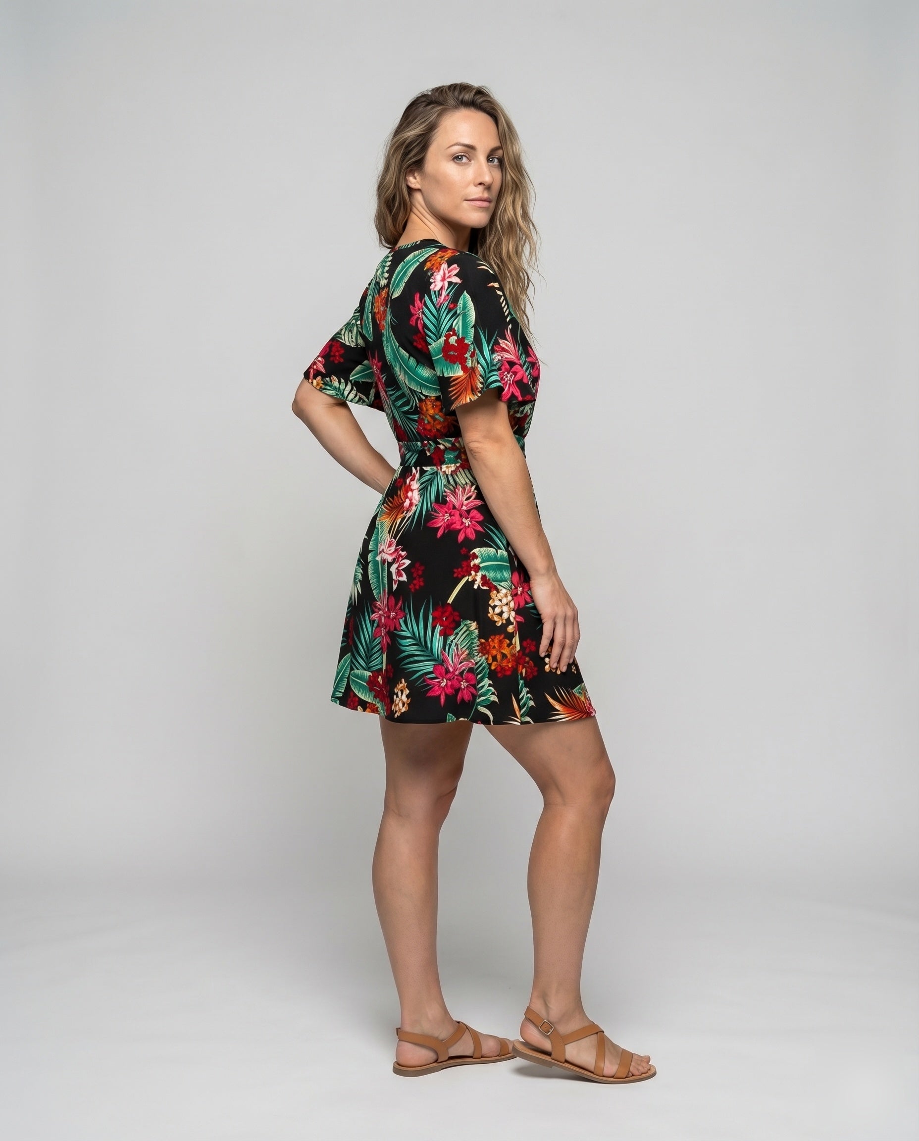 Product 15593990553930 - full_body_front