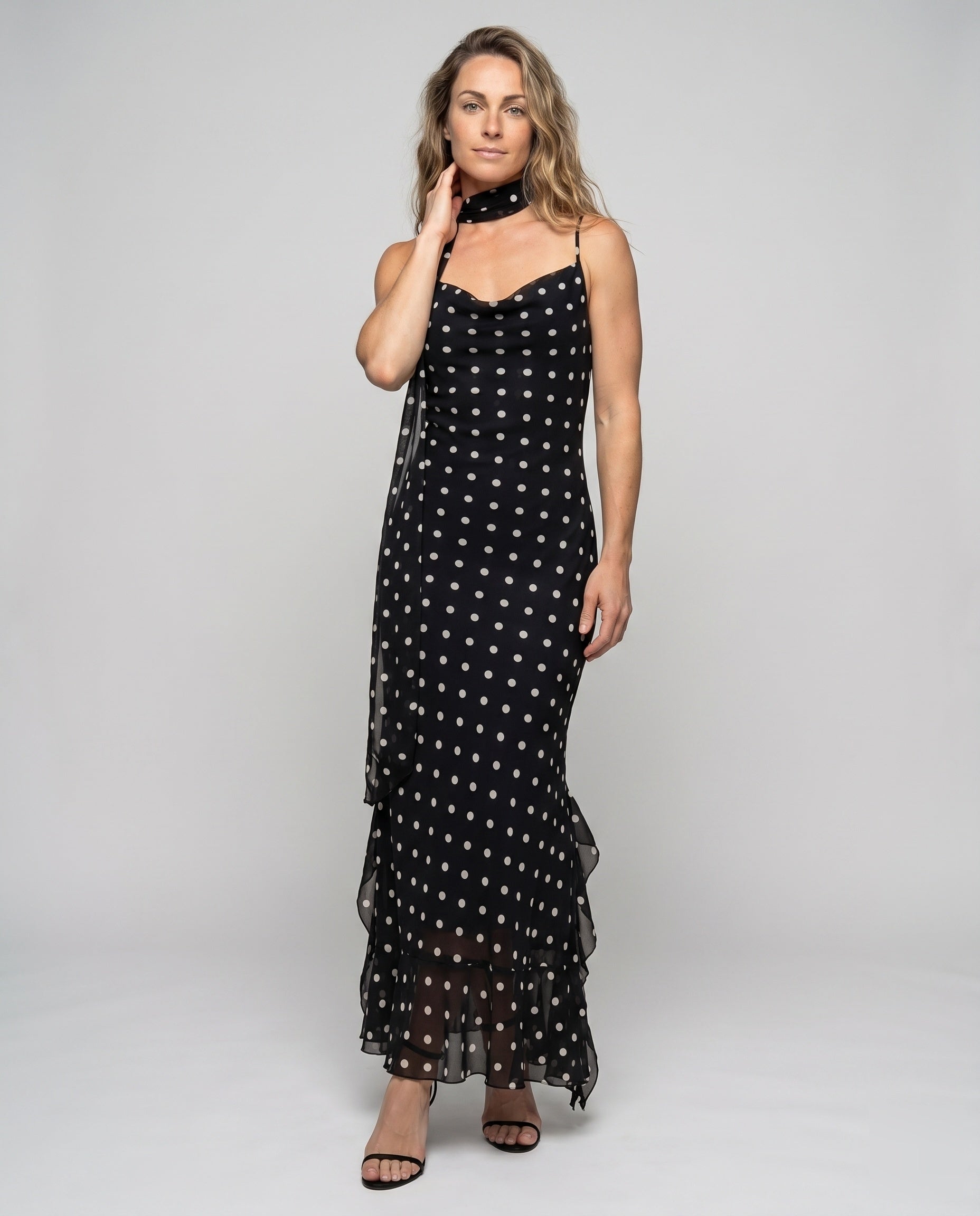 Product 15609354584394 - full_body_front