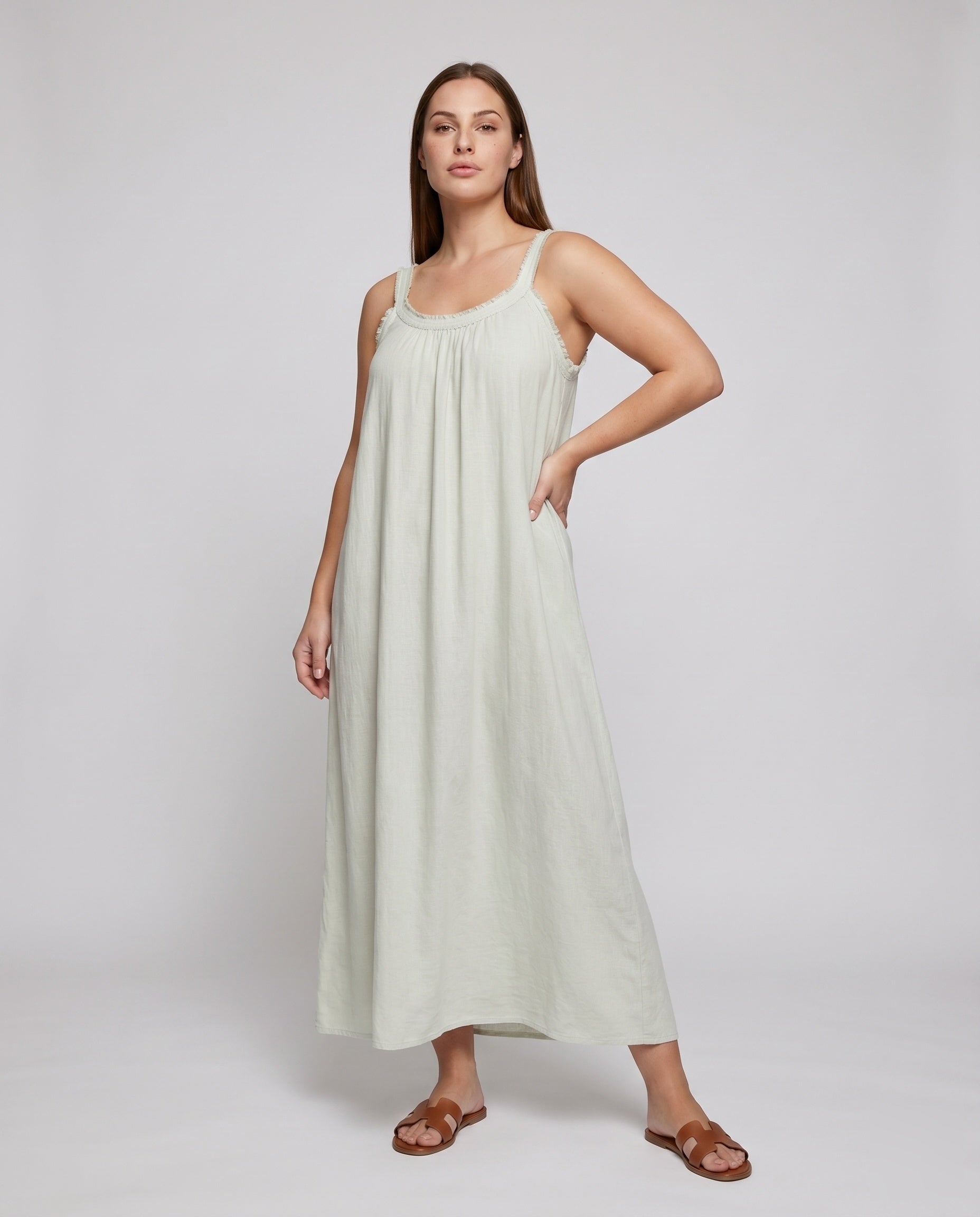 Product 15611890205002 - full_body_front