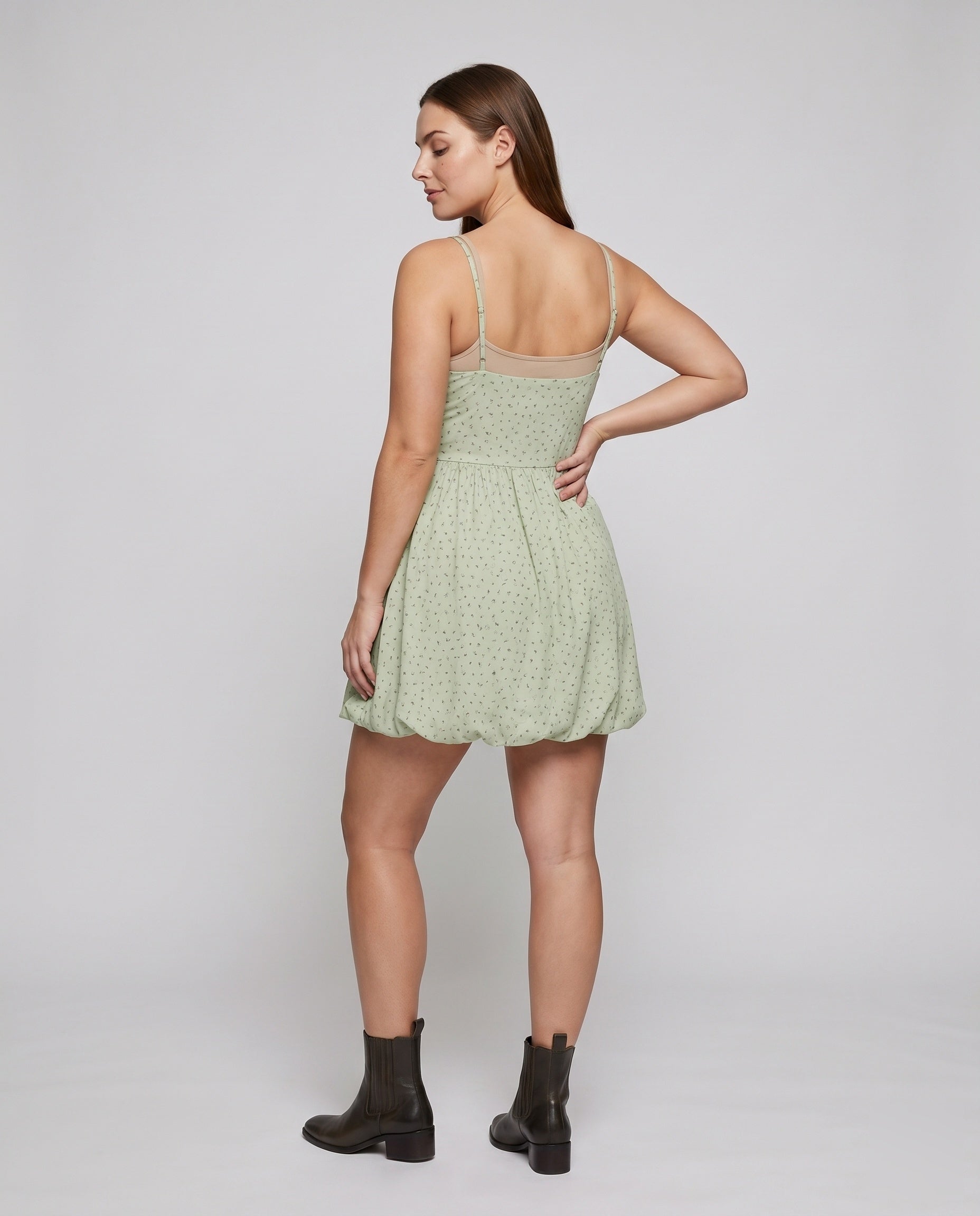 Product 15620254990666 - back_view