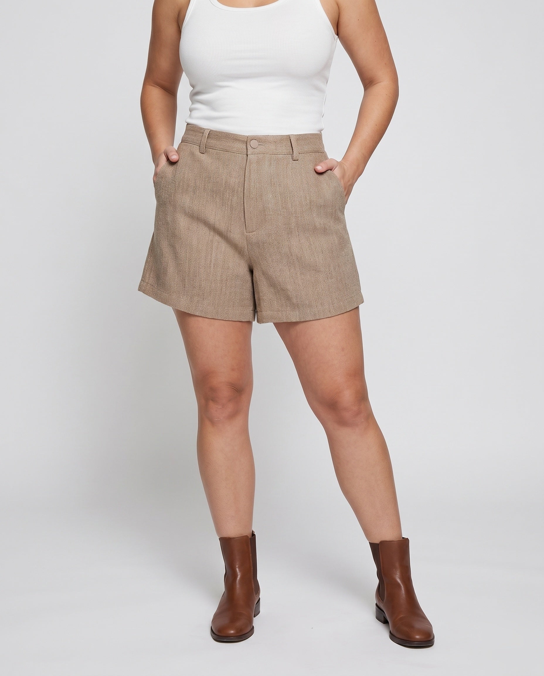 Product 15627224187210 - lower_body