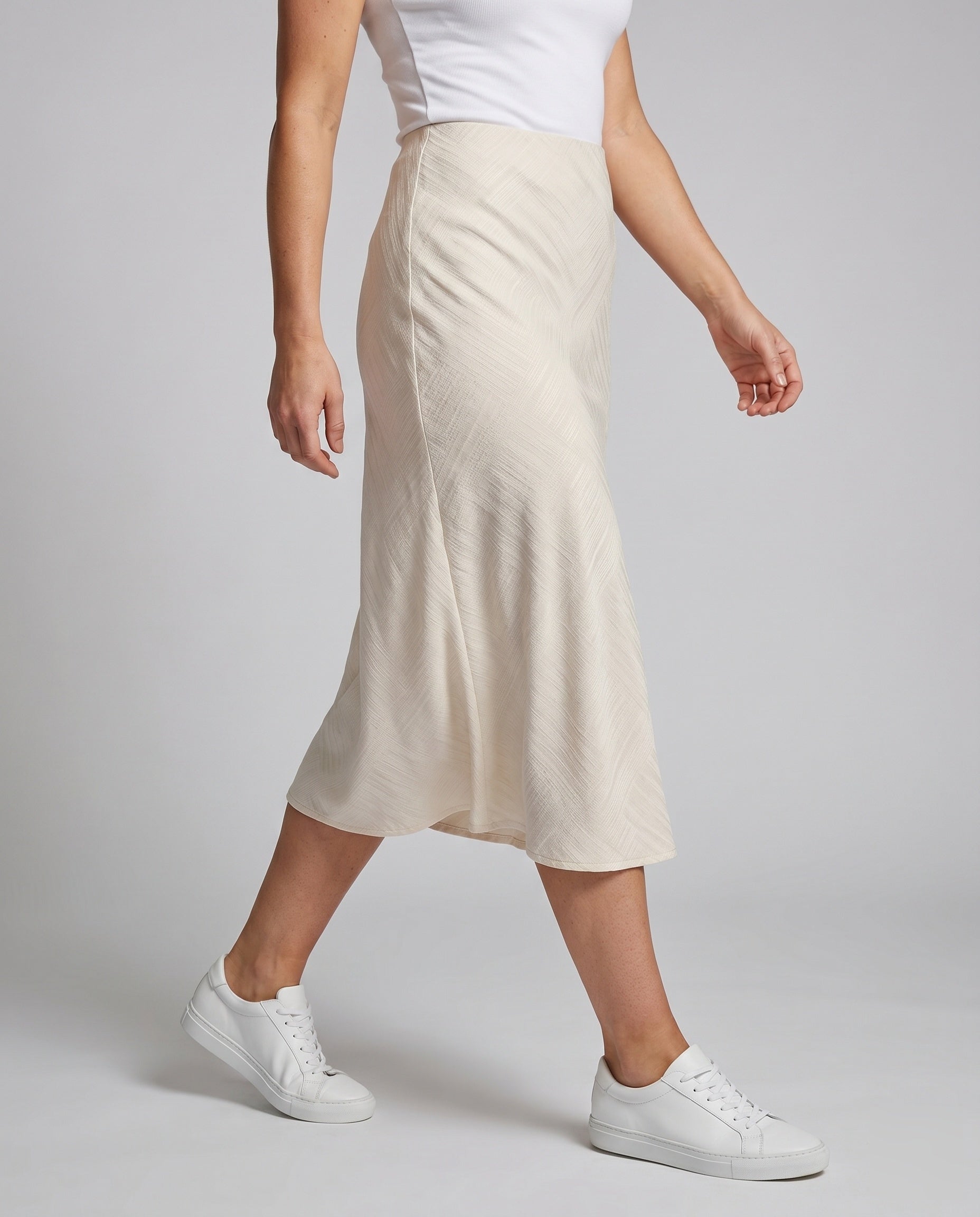 Product 15629105037642 - lower_body