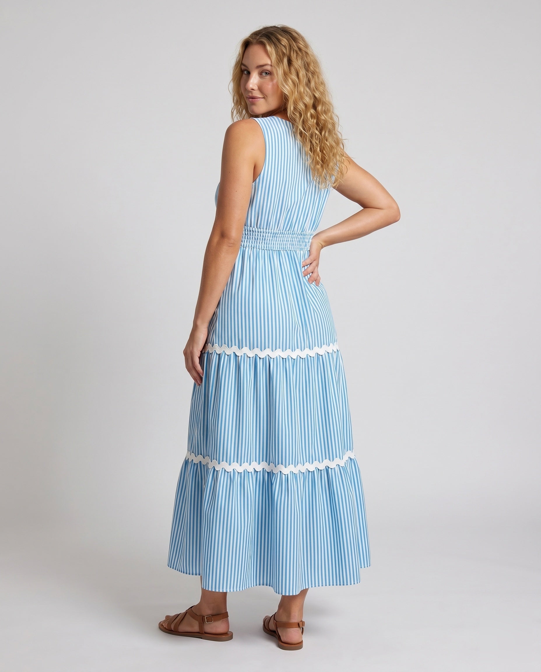 Product 15636289585482 - back_view