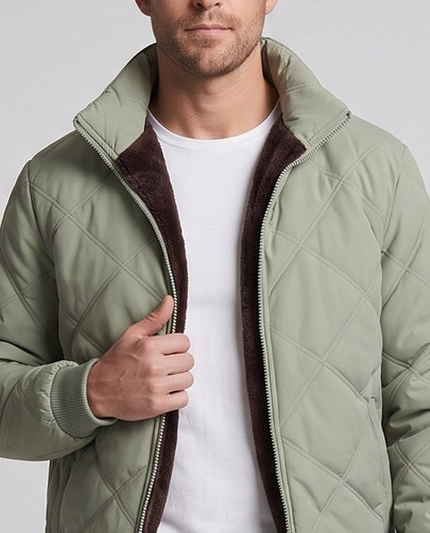 Men's insulated quilted bomber jacket with faux fur lining and high collar Chichicherry