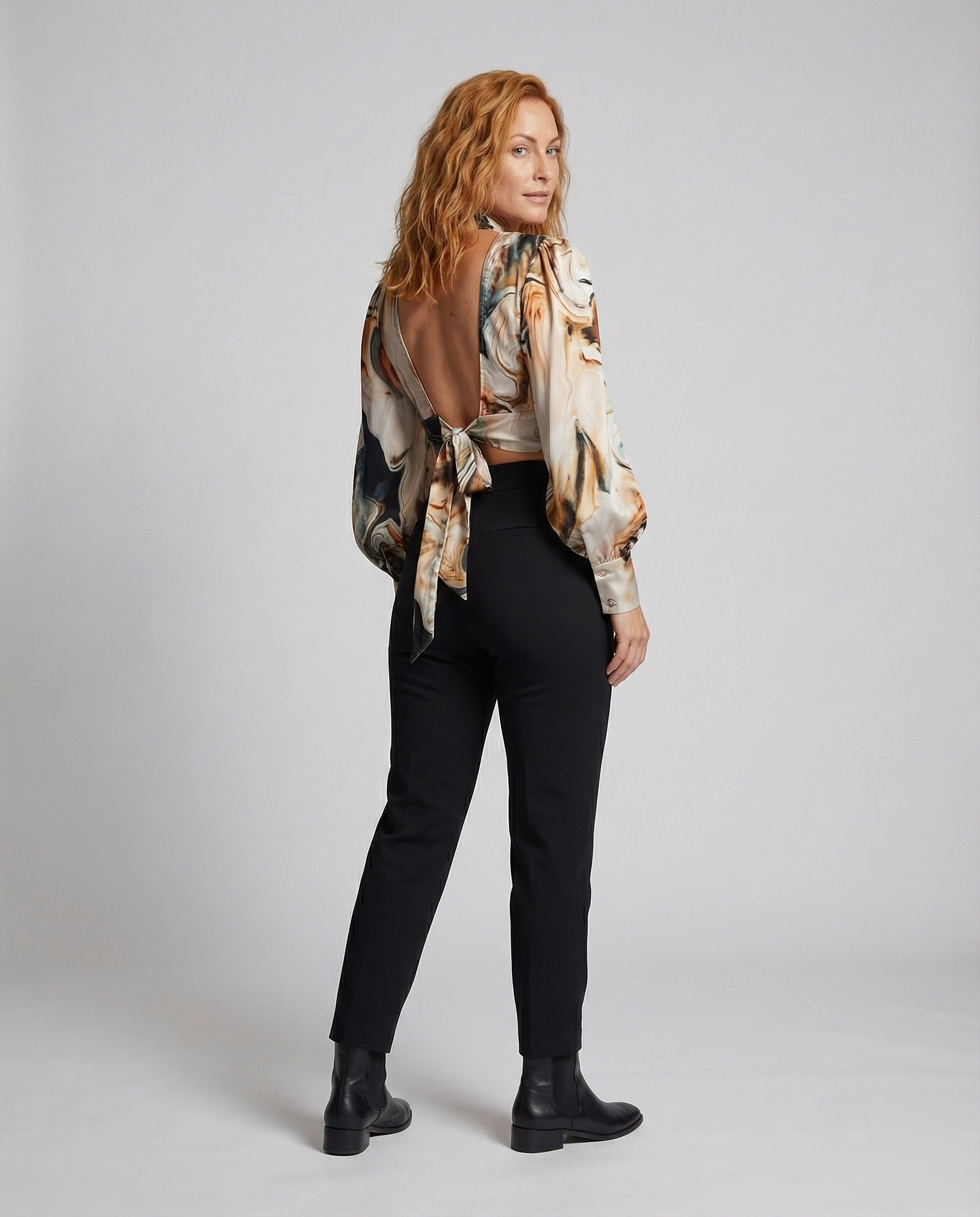Product 15564335022410 - back_view