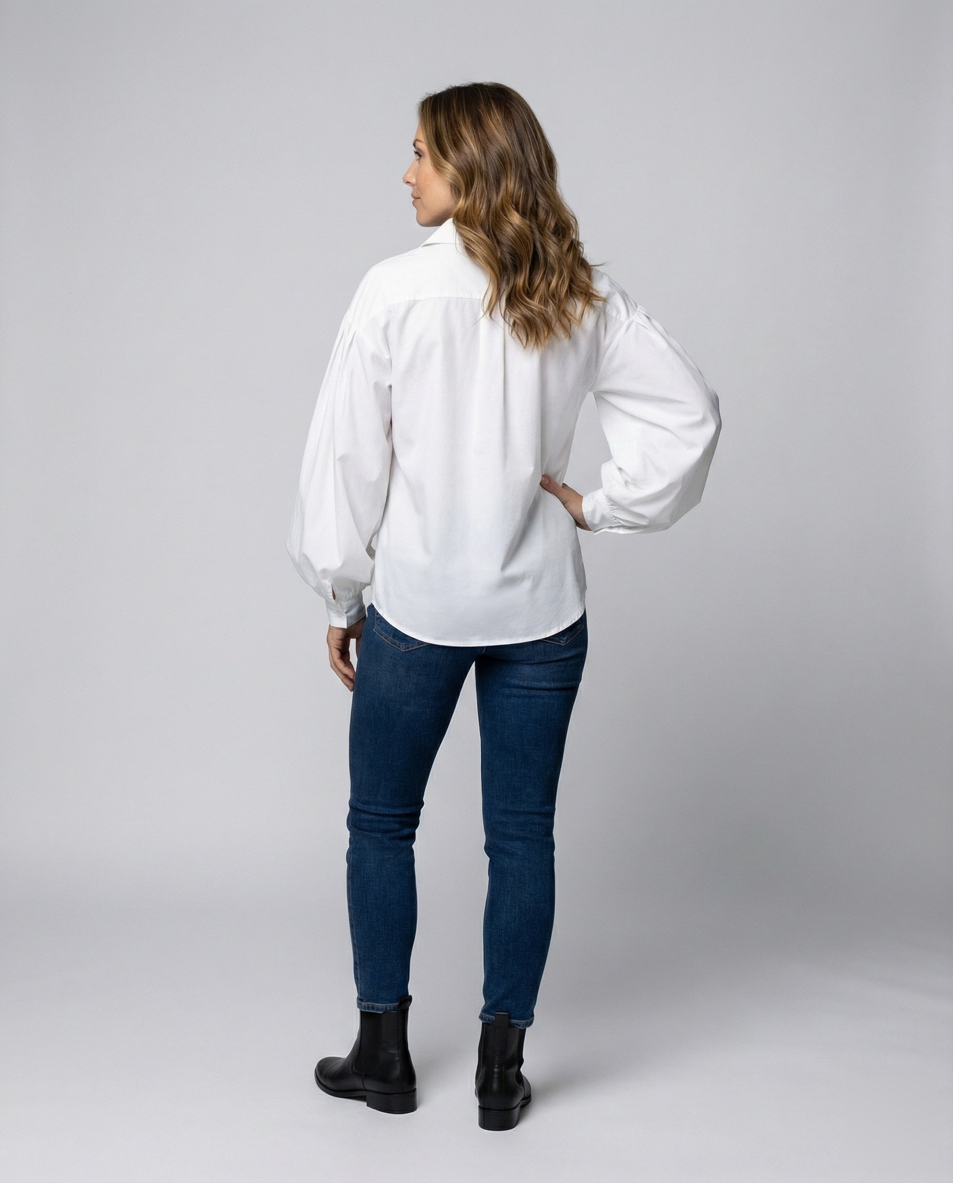 Product 15564337905994 - back_view