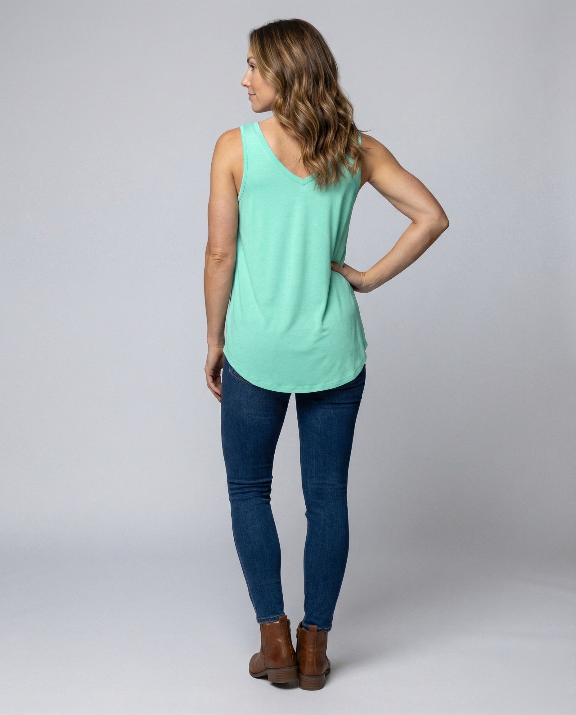 Product 15566622130506 - back_view