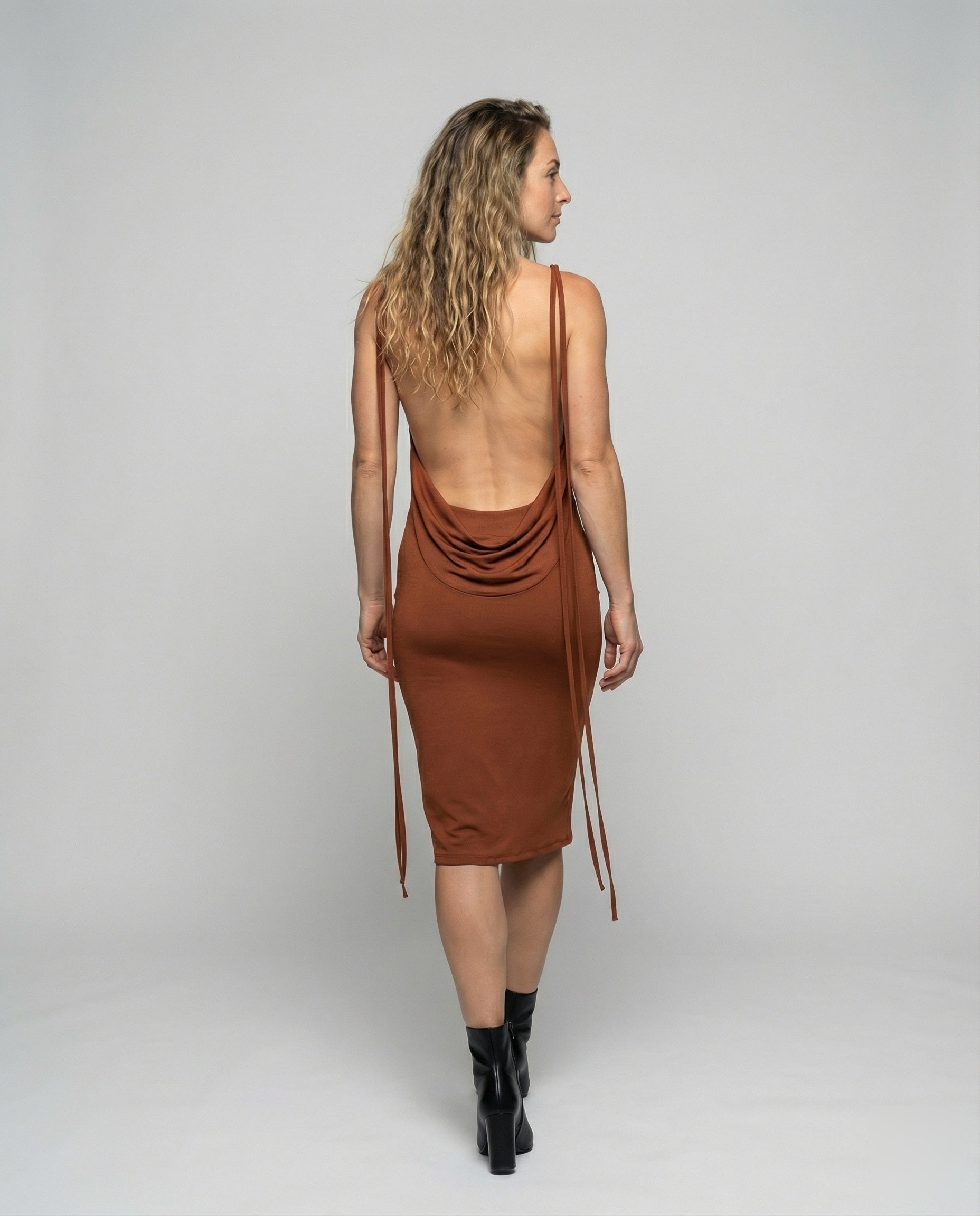Product 15566643364170 - back_view