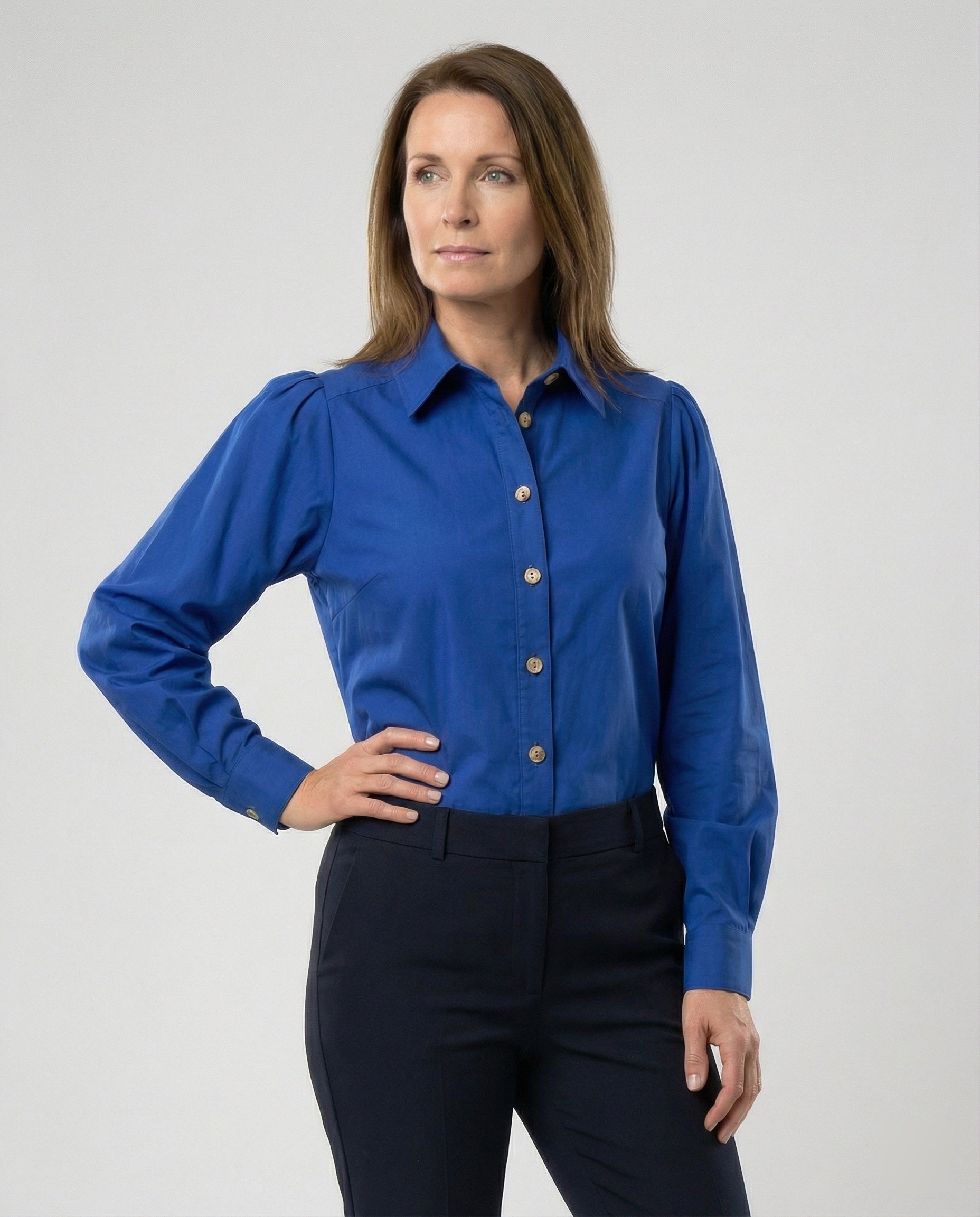 Women's blouse with puff sleeves and elegant cut