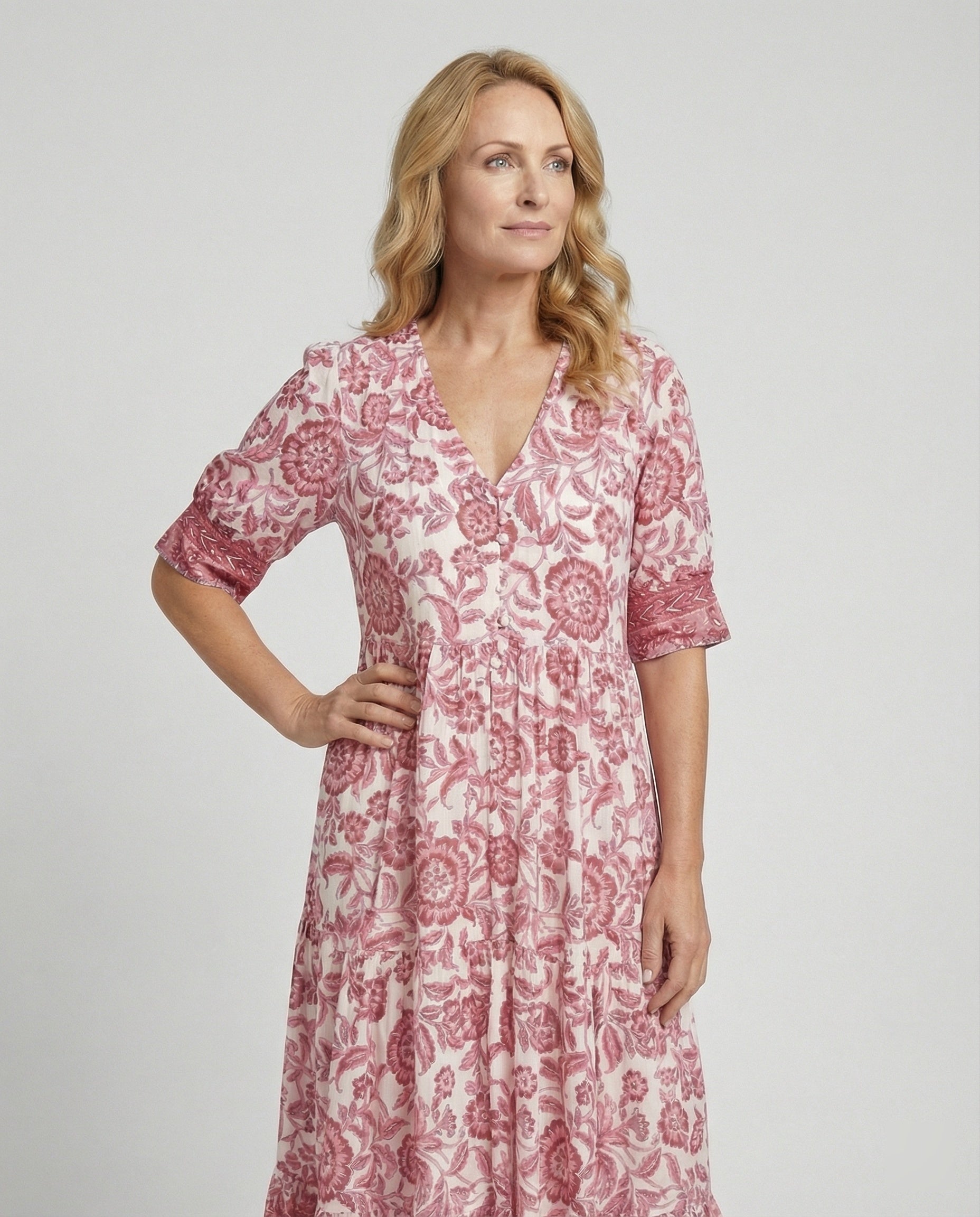 Women's Maxi Dress with Floral Pattern