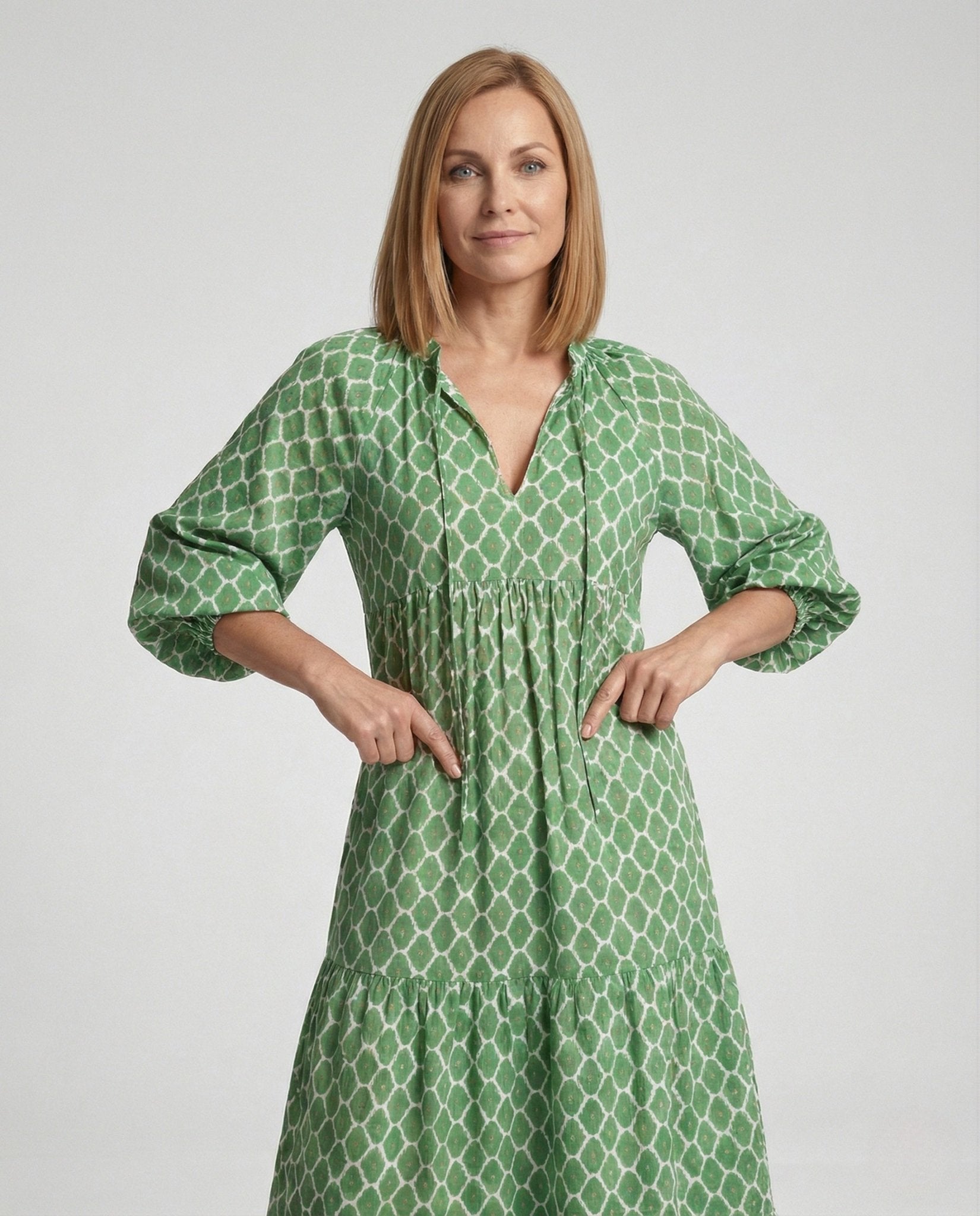 V-Neck Dress Geometric Print Women - Chichicherry
