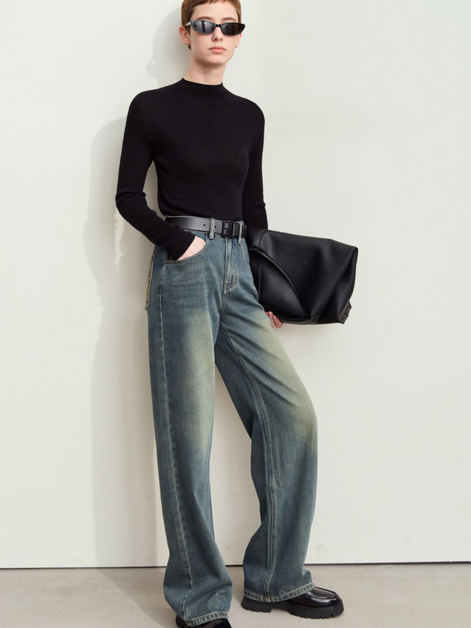 Washed Wide-Leg Jeans